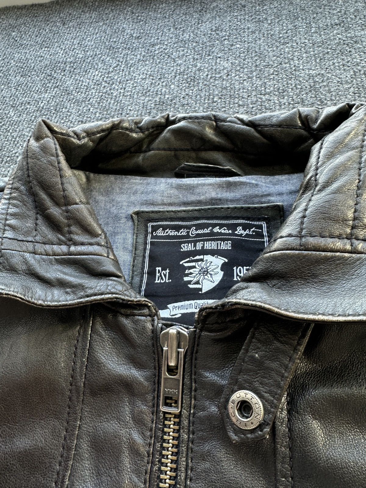 Other 🚨VNTG LEATHER JACKET AVANT GARDE WESTERN BLACK MOTO Size US L / EU 52-54 / 3 - 6 Thumbnail