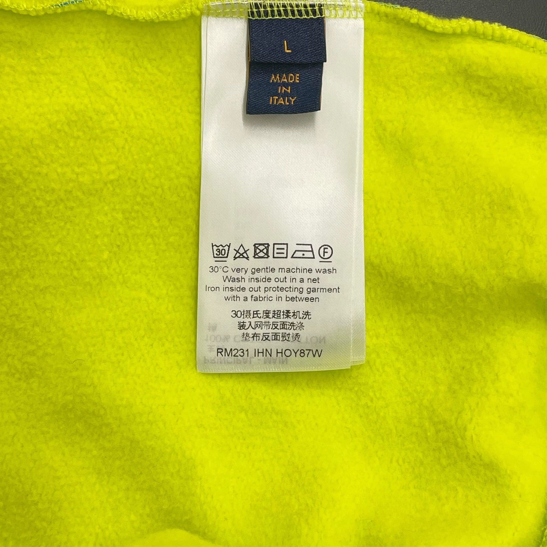 Louis Vuitton bright green logo print sweatshirt unisex Size US L / EU 52-54 / 3 - 6 Thumbnail