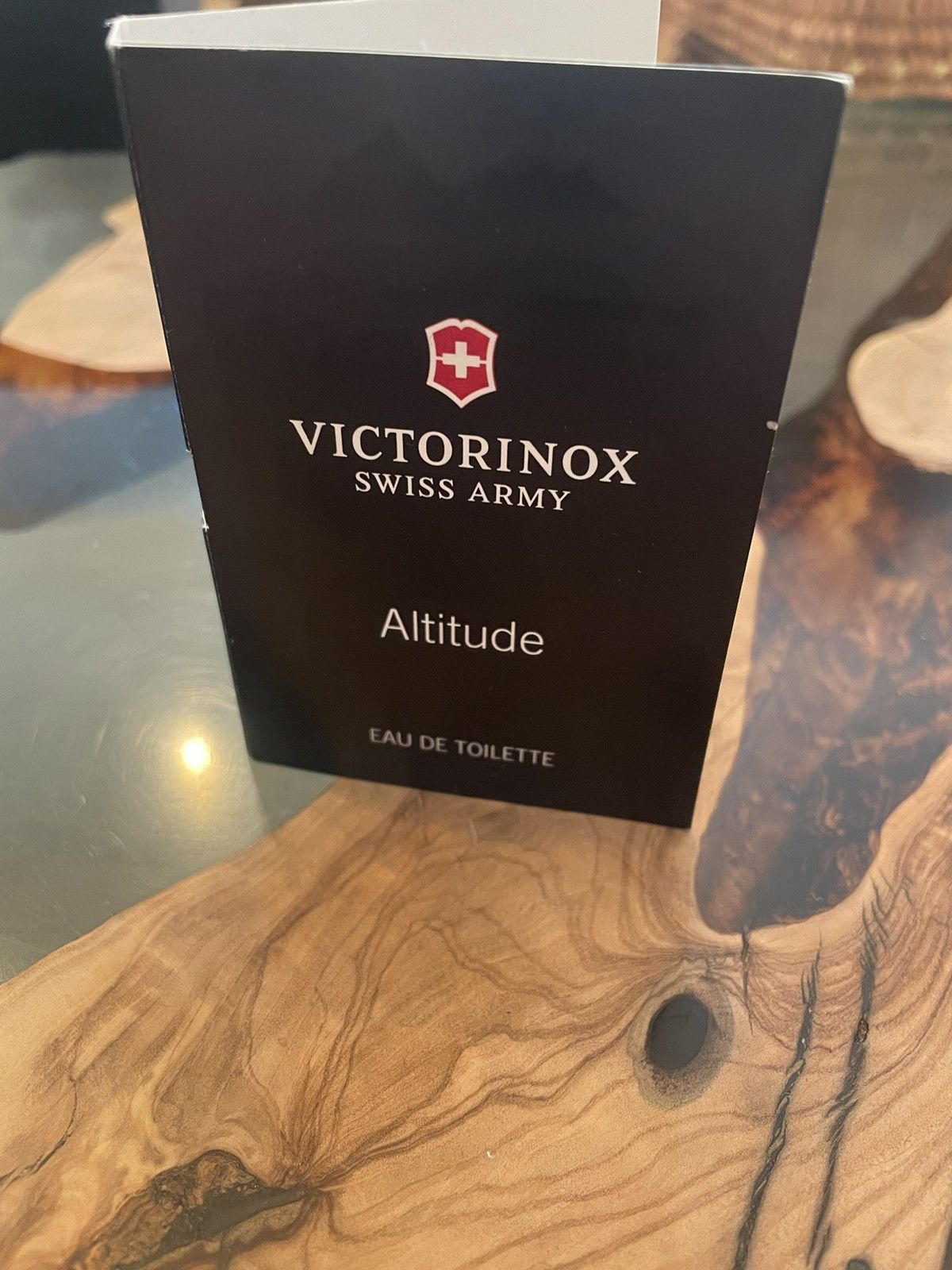 Victorinox Victorinox ‘Altitude’ 2ML Eu de Toilete Cologne Fragrance Size ONE SIZE - 1 Thumbnail