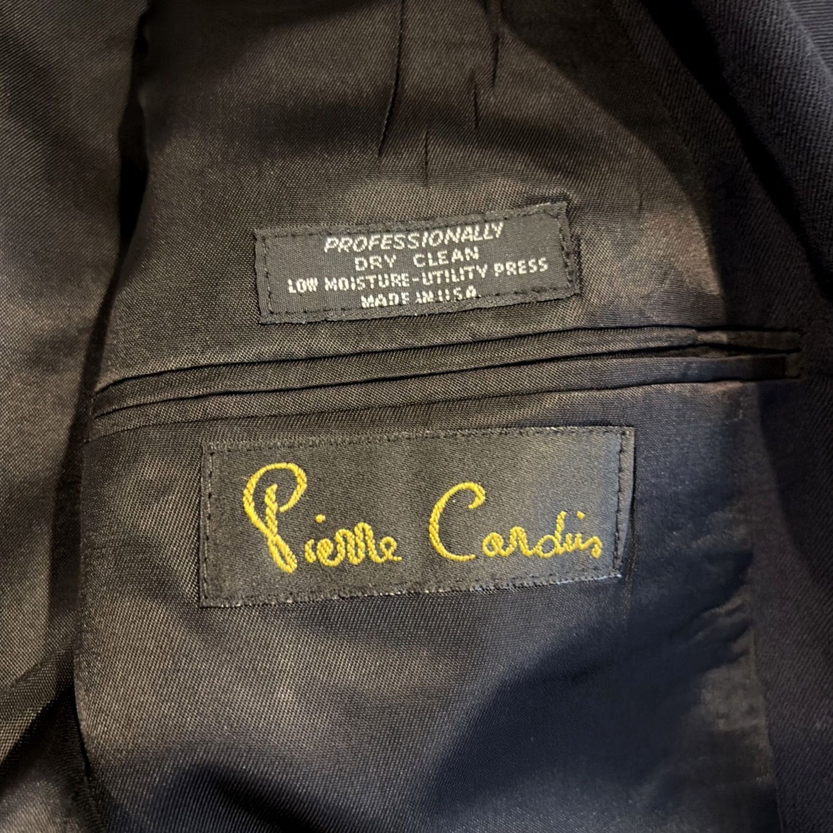 Pierre Cardin VINTAGE Pierre Cardin Blazer Wool Navy Double Breasted Gold Buttons 42R 41L Mens Jacket Sport Coat Size 42R - 6 Thumbnail