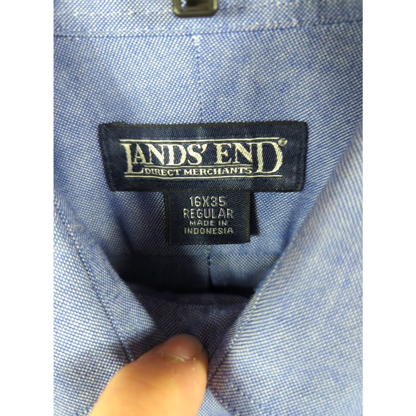 Lands' End Lands' End Men's Button-Down Shirt Blue 16x35 Regular Cotton Polyester Woven Chest Pocket EUC Size US L / EU 52-54 / 3 - 5 Thumbnail