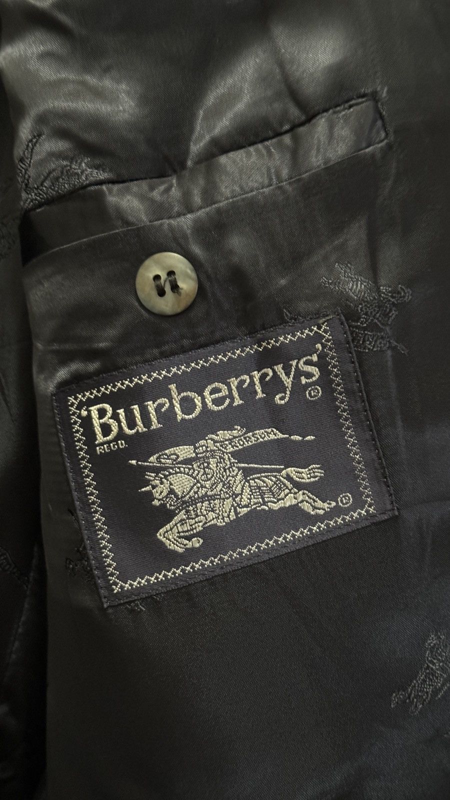 Burberry Burberry 100% Cashmere Vintage Coat Size US XL / EU 56 / 4 - 4 Thumbnail