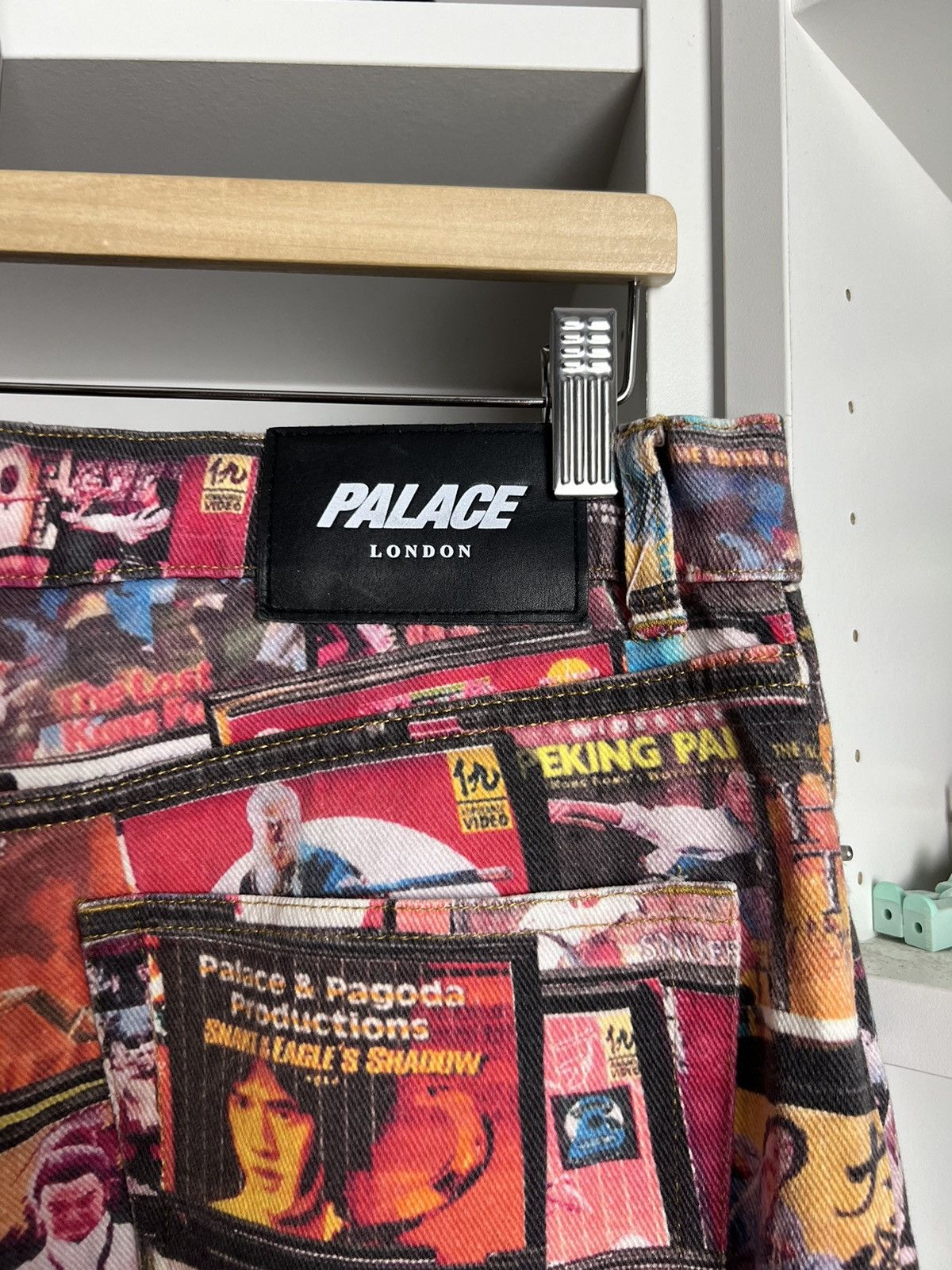 Designer × Palace Palace all over print Peaking denim jeans pants 30 skate rare Size US 30 / EU 46 - 7 Thumbnail
