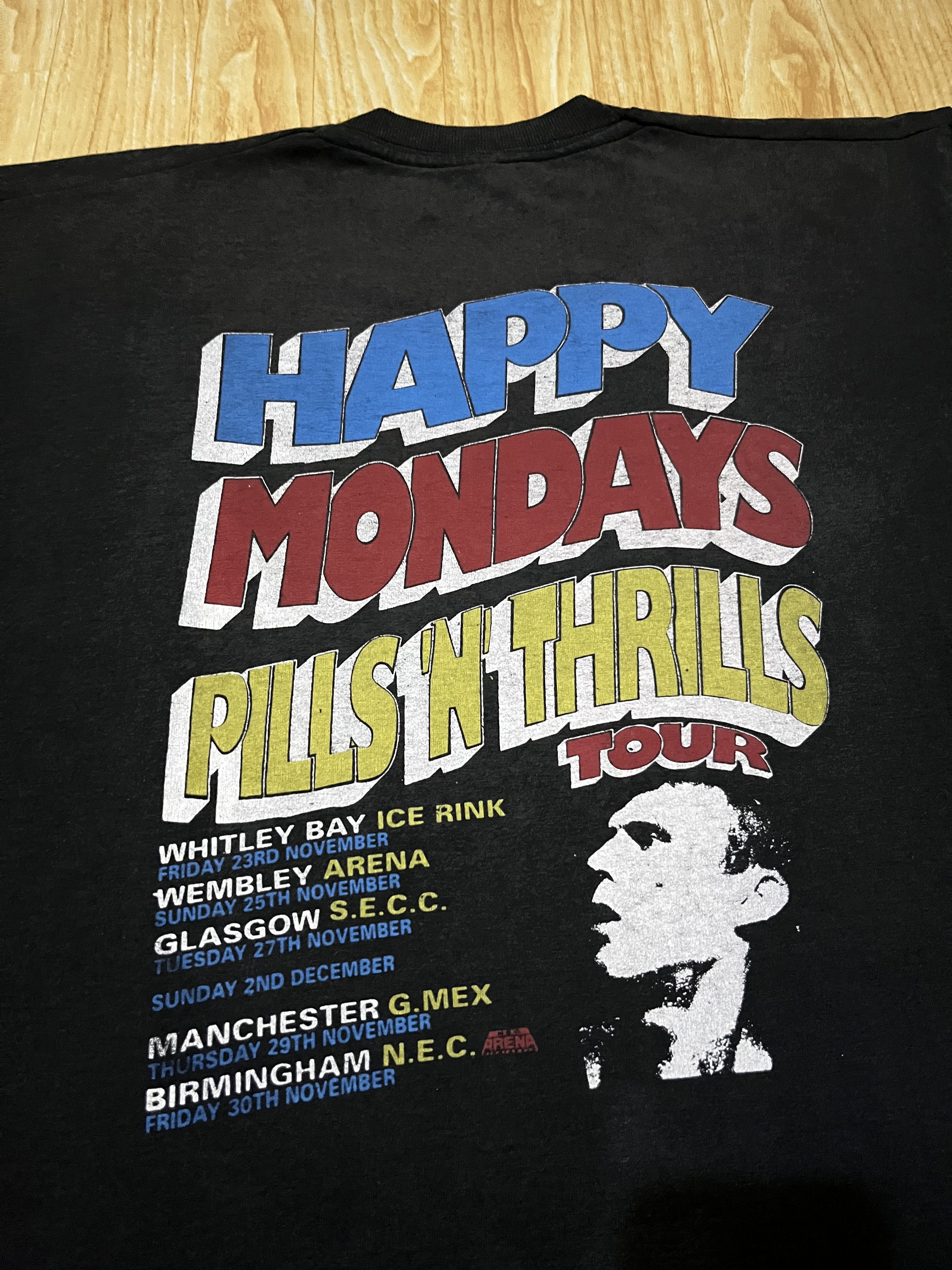 Vintage Rare Happy Mondays and Bellyaches Pills n Thrills Tour Size US L / EU 52-54 / 3 - 1 Thumbnail