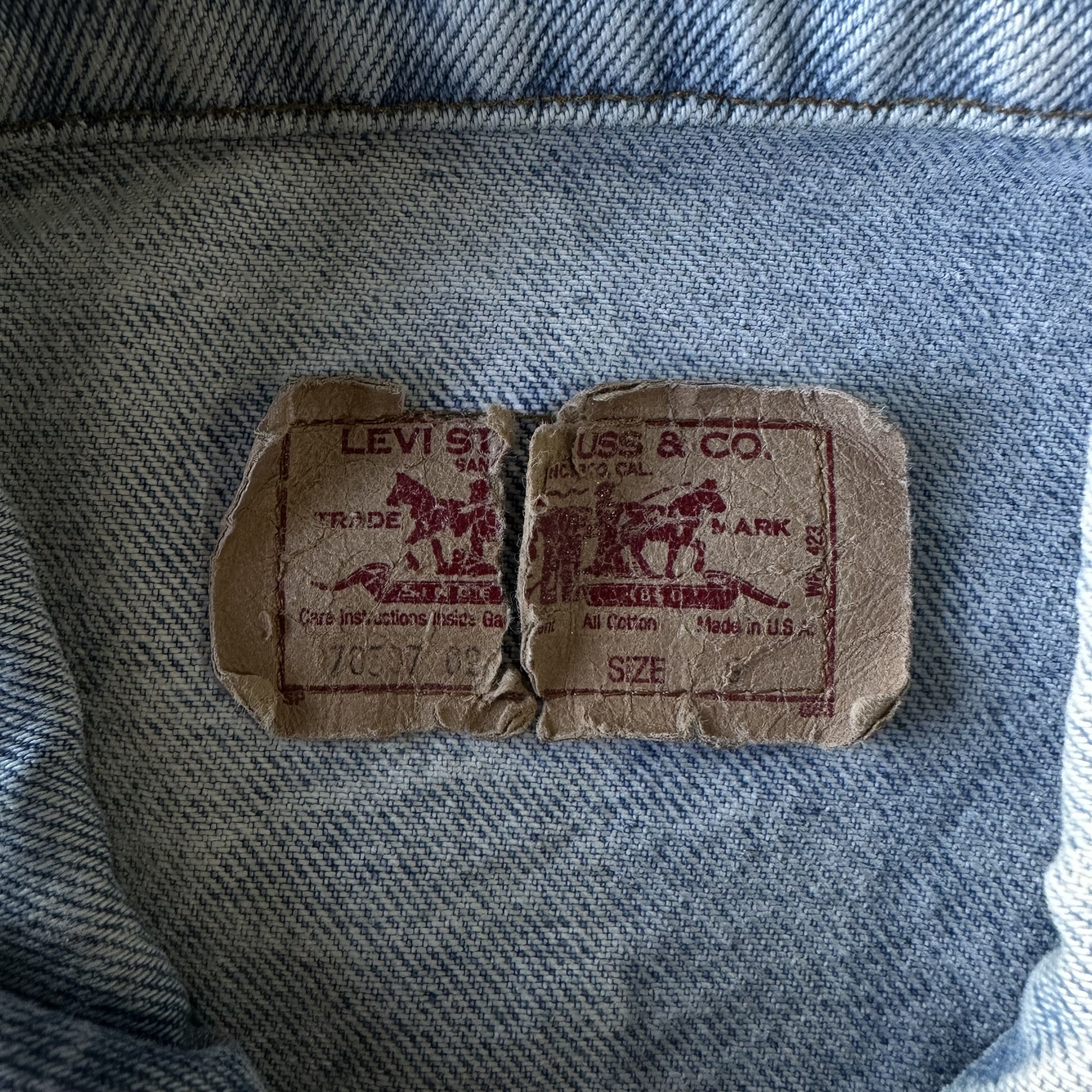 Levi's Vintage Levi's Denim Trucker Jacket Mens S Blue Acid Wash Size US S / EU 44-46 / 1 - 8 Thumbnail