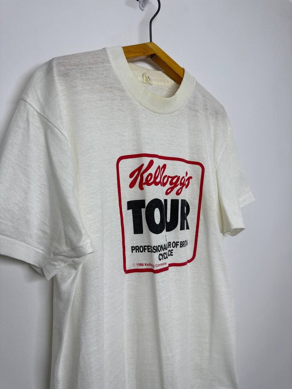 Vintage Vintage Y2k Kellogs Tour of Britain Cycling T Shirt Jersey Size US L / EU 52-54 / 3 - 3 Thumbnail