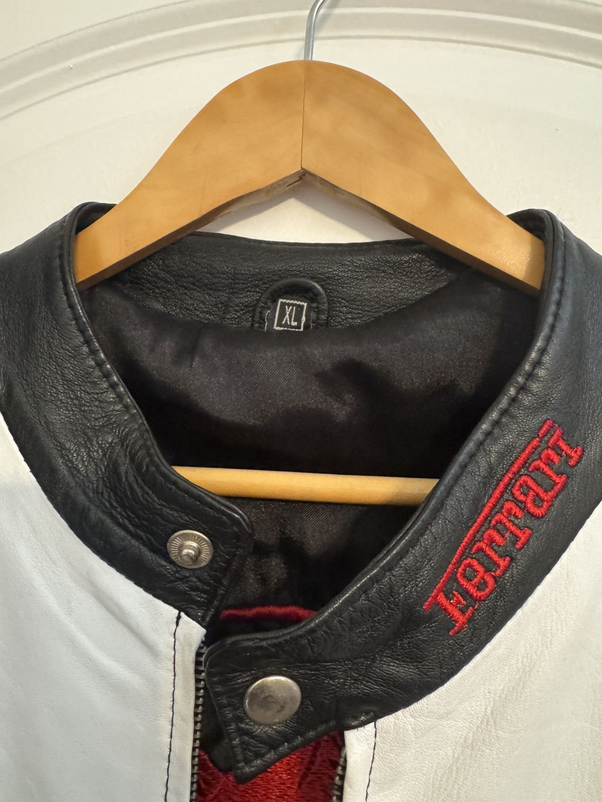 Ferrari × Vintage Vintage Ferrari Marlboro Racing F1 Leather Jacket Size US XL / EU 56 / 4 - 3 Thumbnail