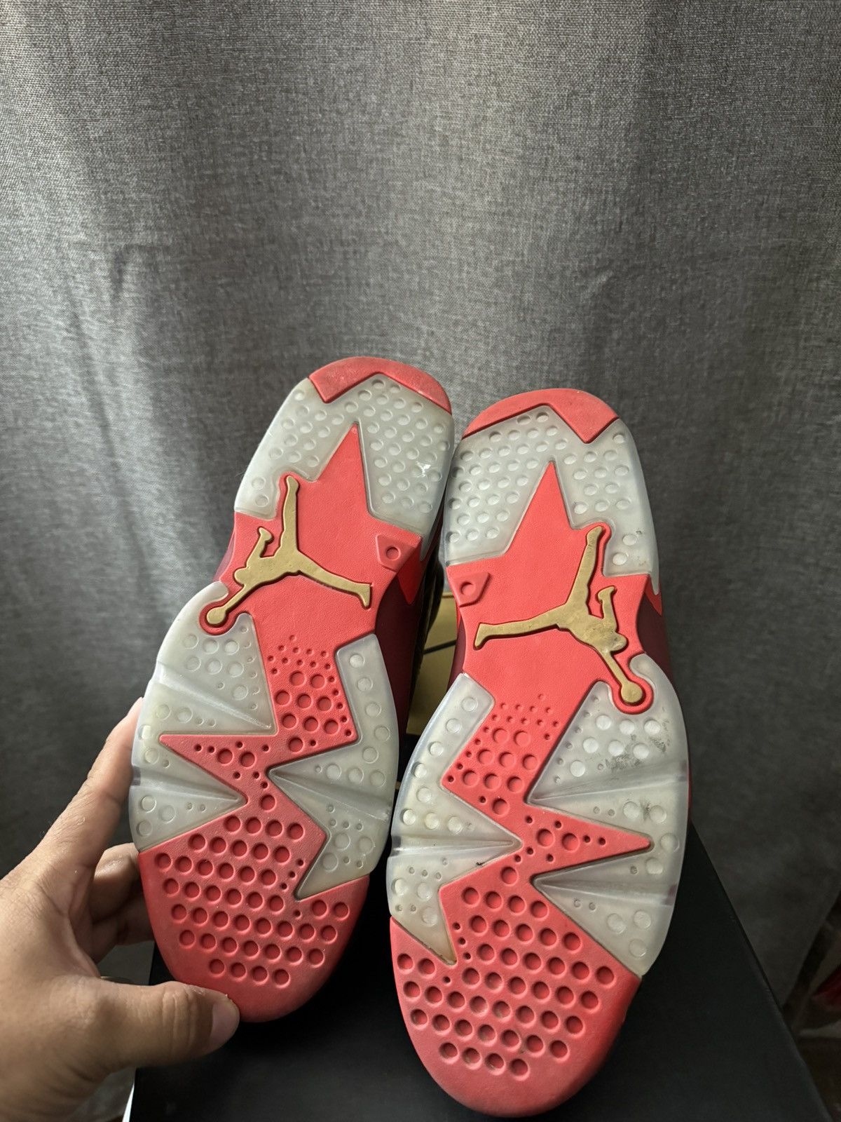 Jordan Brand Jordan 6 “Cigar” Size US 9.5 / EU 42-43 - 5 Thumbnail