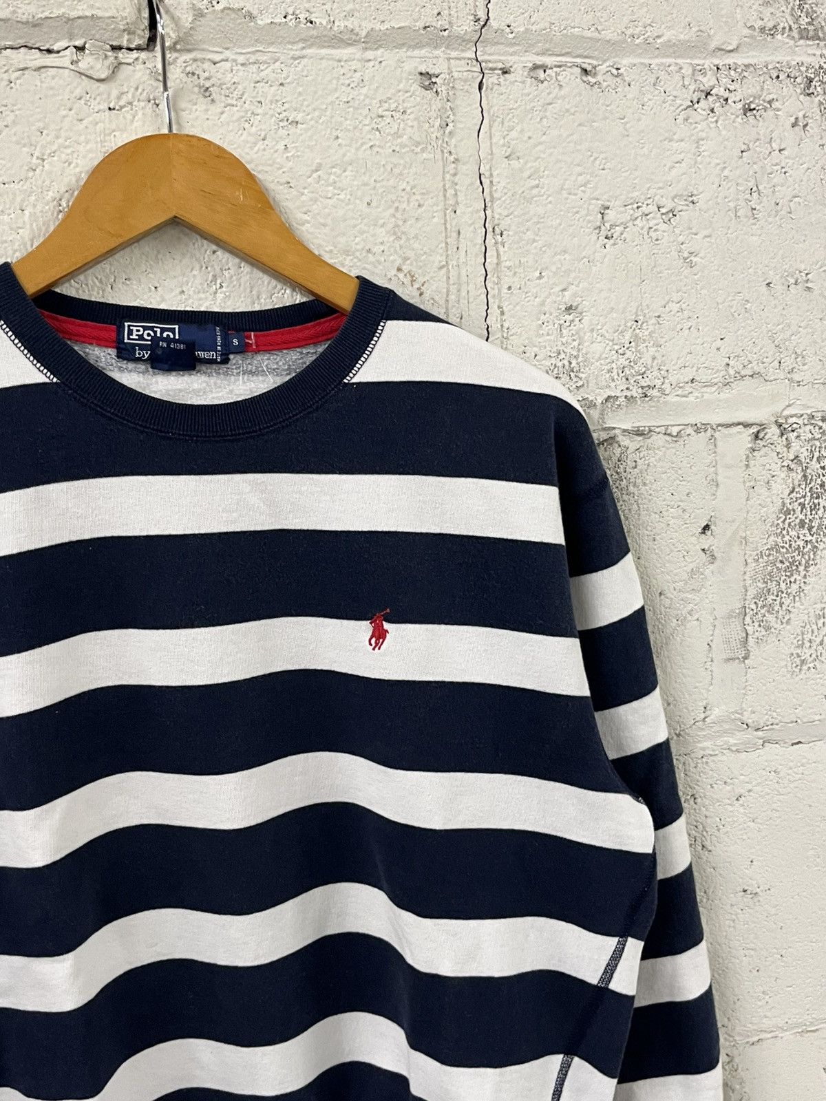Polo Ralph Lauren Polo ralph Lauren vintage stripped crewneck preppy 90s hype Size US S / EU 44-46 / 1 - 4 Thumbnail