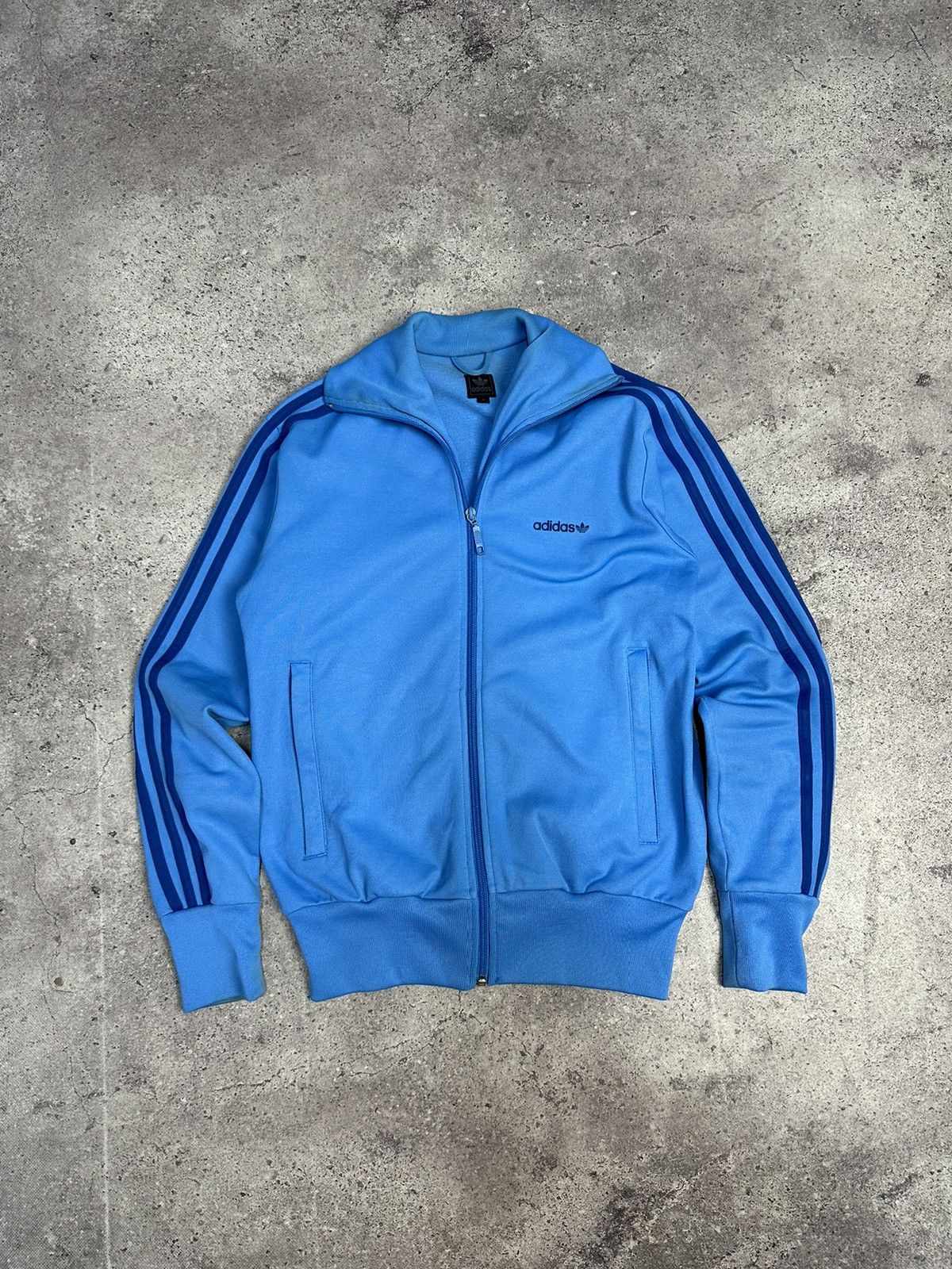 Adidas × Vintage Vintage Adidas Blokecore Track Jacket Blue Big Logo Y2K Size US S / EU 44-46 / 1 - 1 Thumbnail