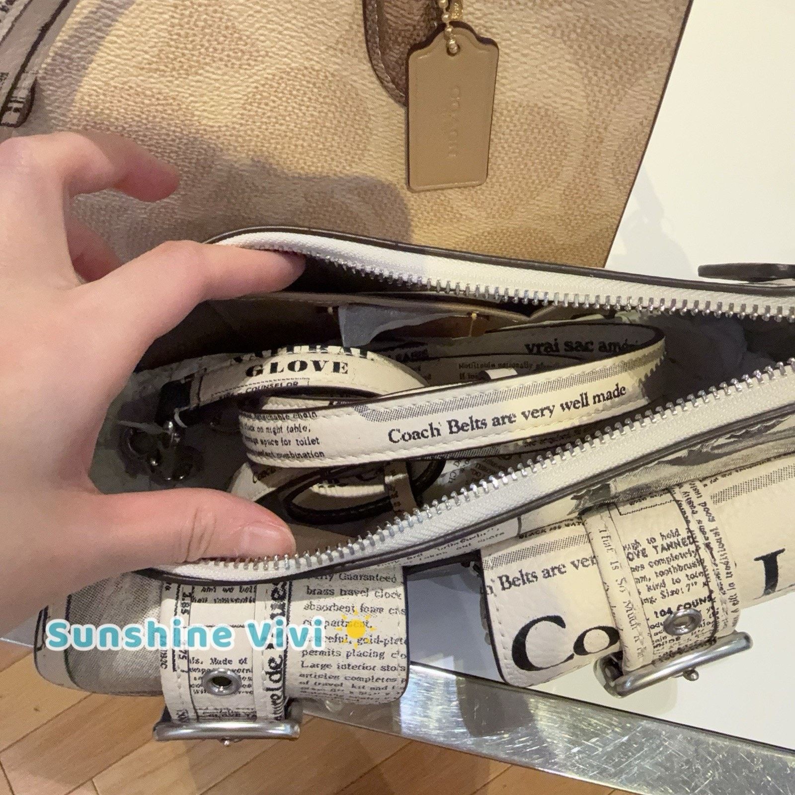 Coach NWT Coach Ashton Shoulder Bag Newspaper CDC12 Silver Chalk Size ONE SIZE - 9 Thumbnail