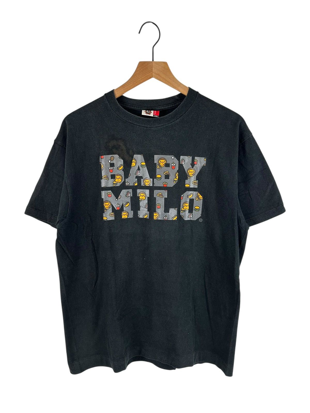 Bape Bape Milo Print T-Shirt Size US L / EU 52-54 / 3 - 1 Thumbnail