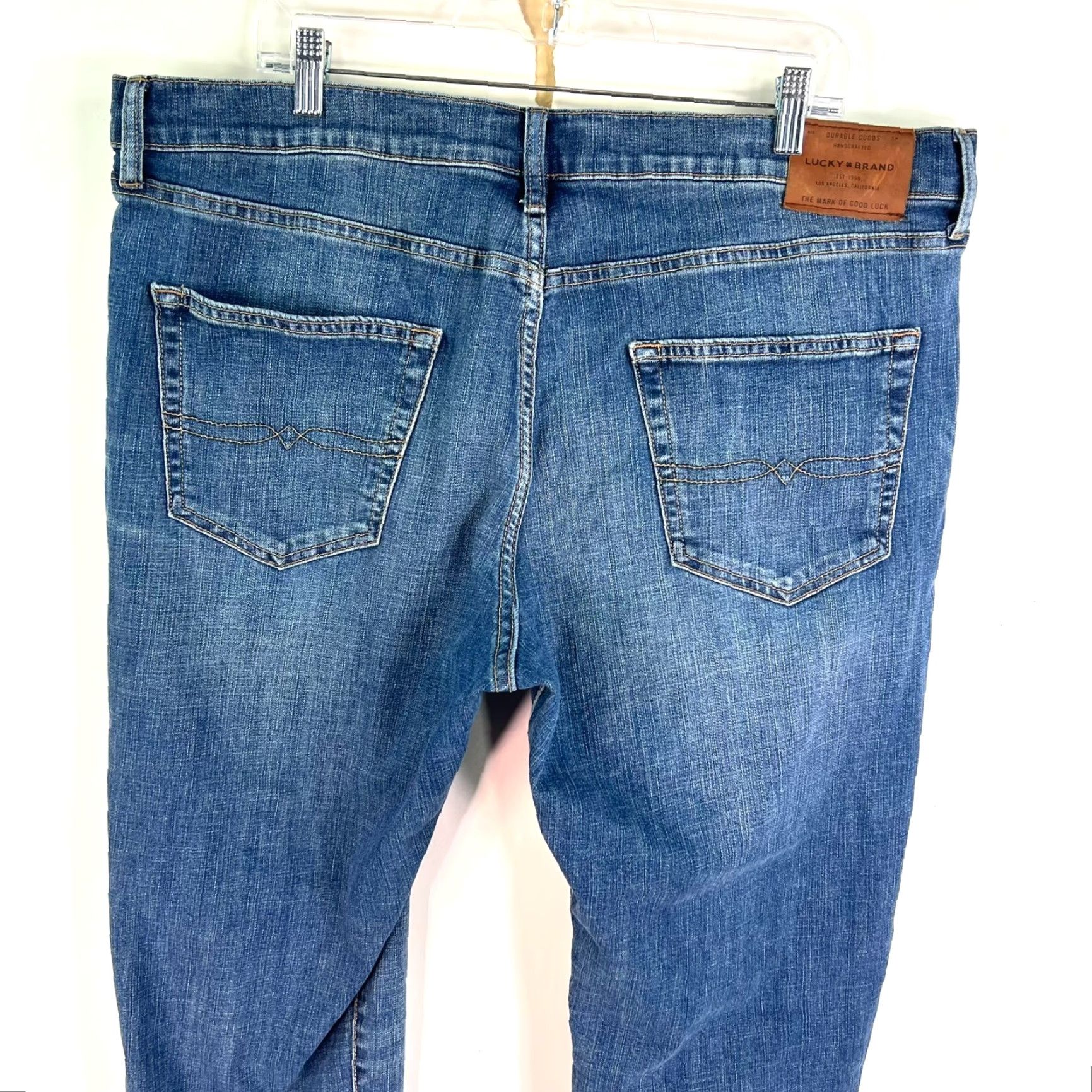 Lucky Brand Lucky Brand 410 Jeans Athletic Slim Straight Leg Size 40 32 Blue Mens Size US 40 / EU 56 - 4 Thumbnail