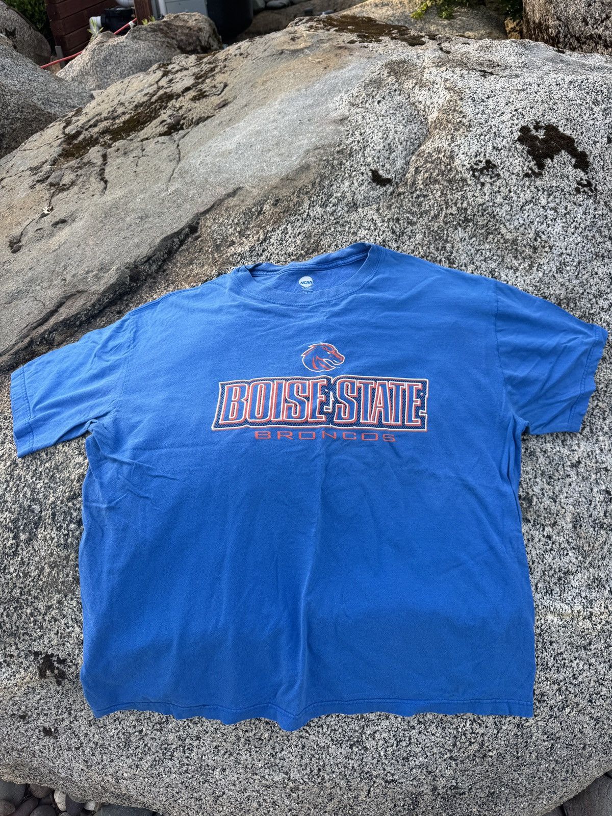 NCAA Vintage Boise State Tee Size US XL / EU 56 / 4 - 1 Thumbnail