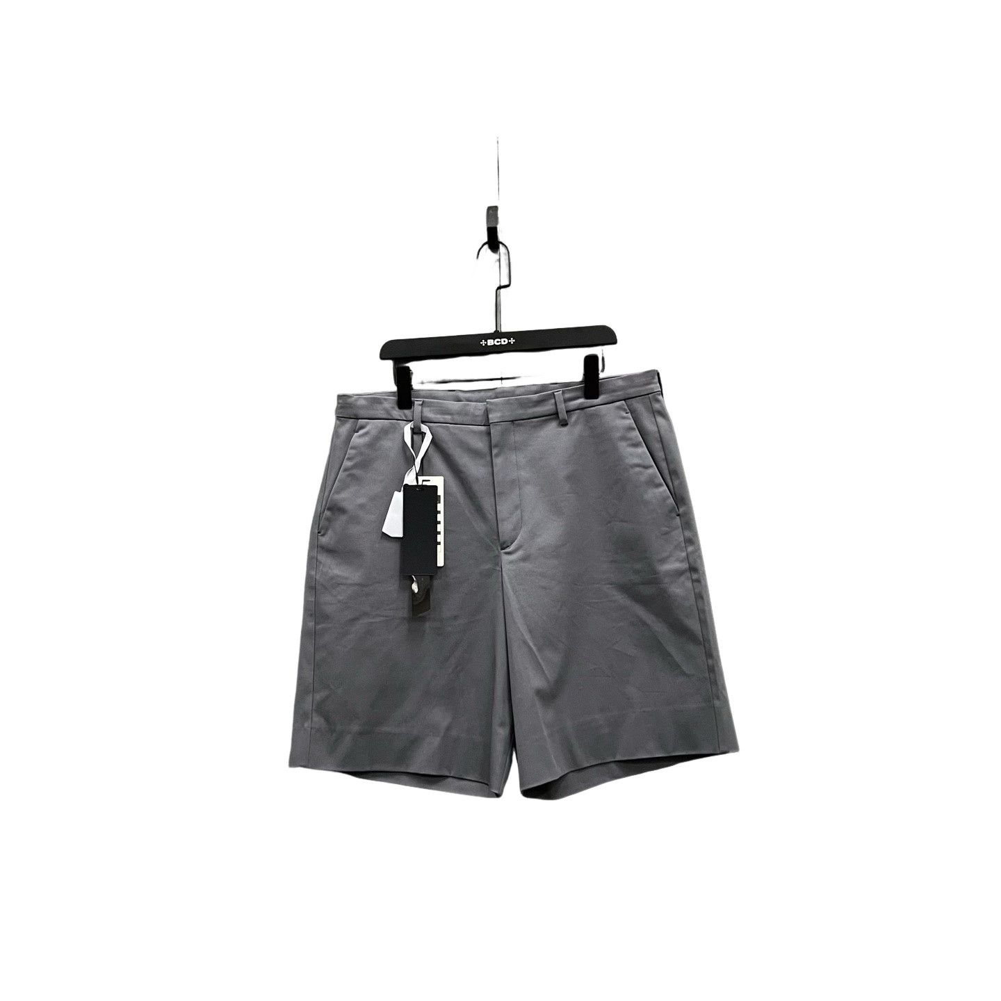 Prada Prada Triangle Logo Shorts Size 36 Size US 36 / EU 52 - 1 Thumbnail