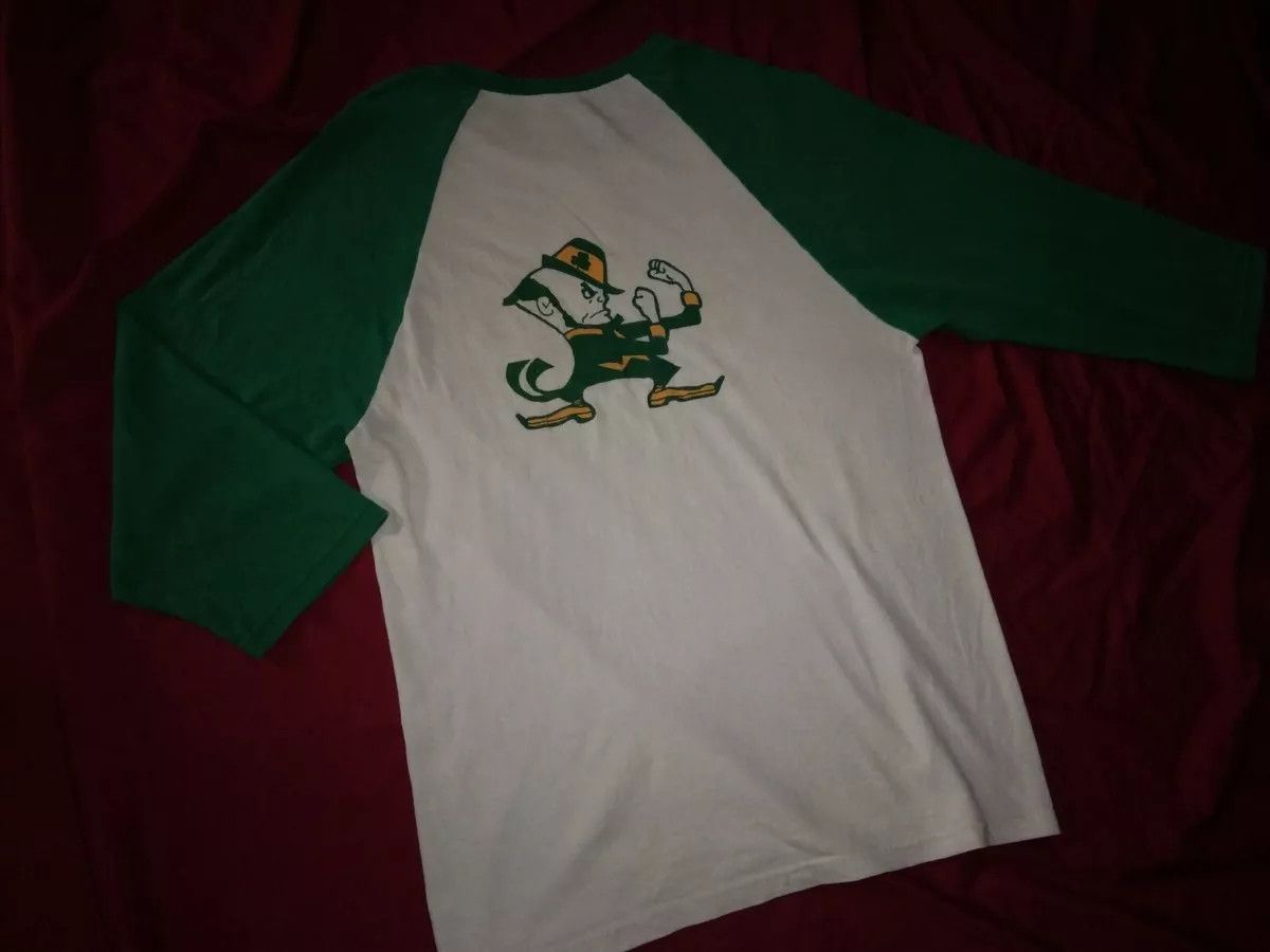 Vintage Vtg 2000s y2k Notre Dame Fighting Irish raglan tshirt 🏈🏀⚾ Size US S / EU 44-46 / 1 - 3 Thumbnail