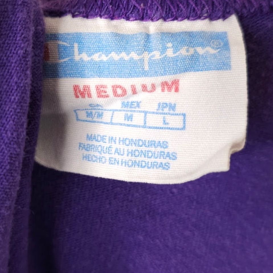 Champion VINTAGE Champion Brand T Shirt Mens Size Medium Purple Y2K Spell Out Shirt Mens Purple Y2K Champion Brand Size US M / EU 48-50 / 2 - 6 Thumbnail
