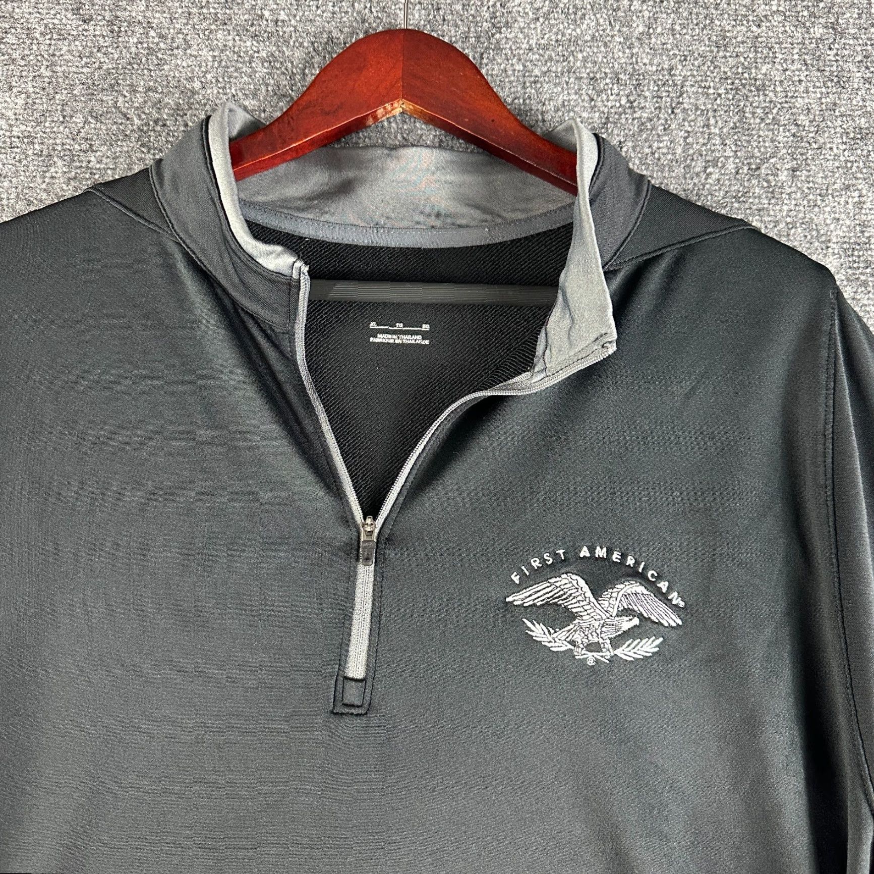 Nike Nike Mens XL 1/4 Zip Pullover Black Gray Stretch Long Sleeve Logo Casual Activewear Modern Classic Fit Regular Sleeves Men XL Black Size US XL / EU 56 / 4 - 2 Thumbnail