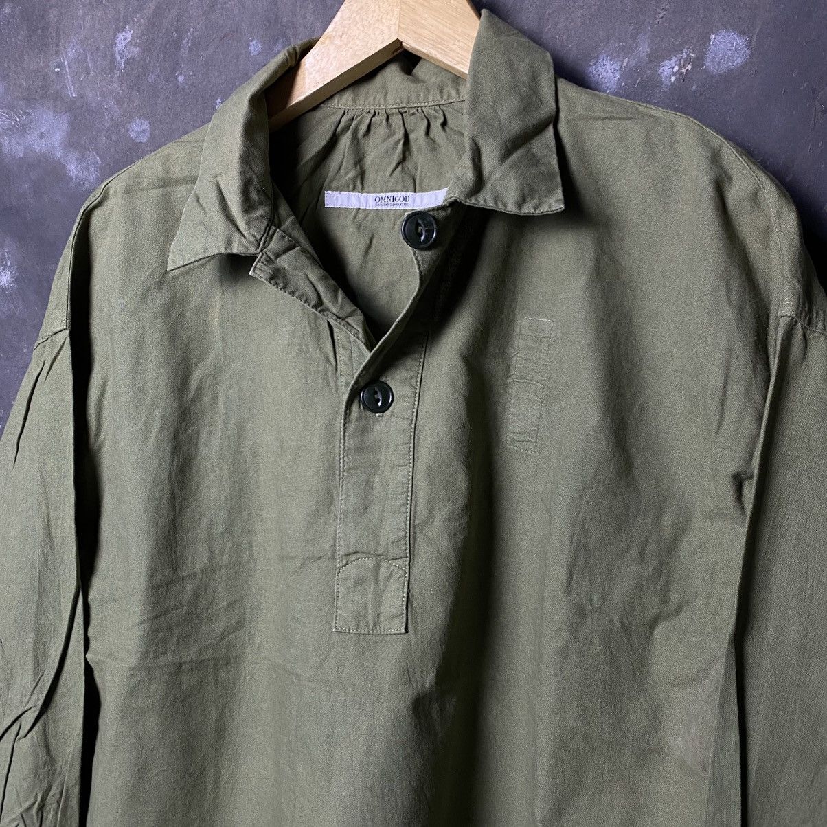 Japanese Brand × OMNIGOD omnigod japan military half button unique shirt Size US L / EU 52-54 / 3 - 2 Thumbnail