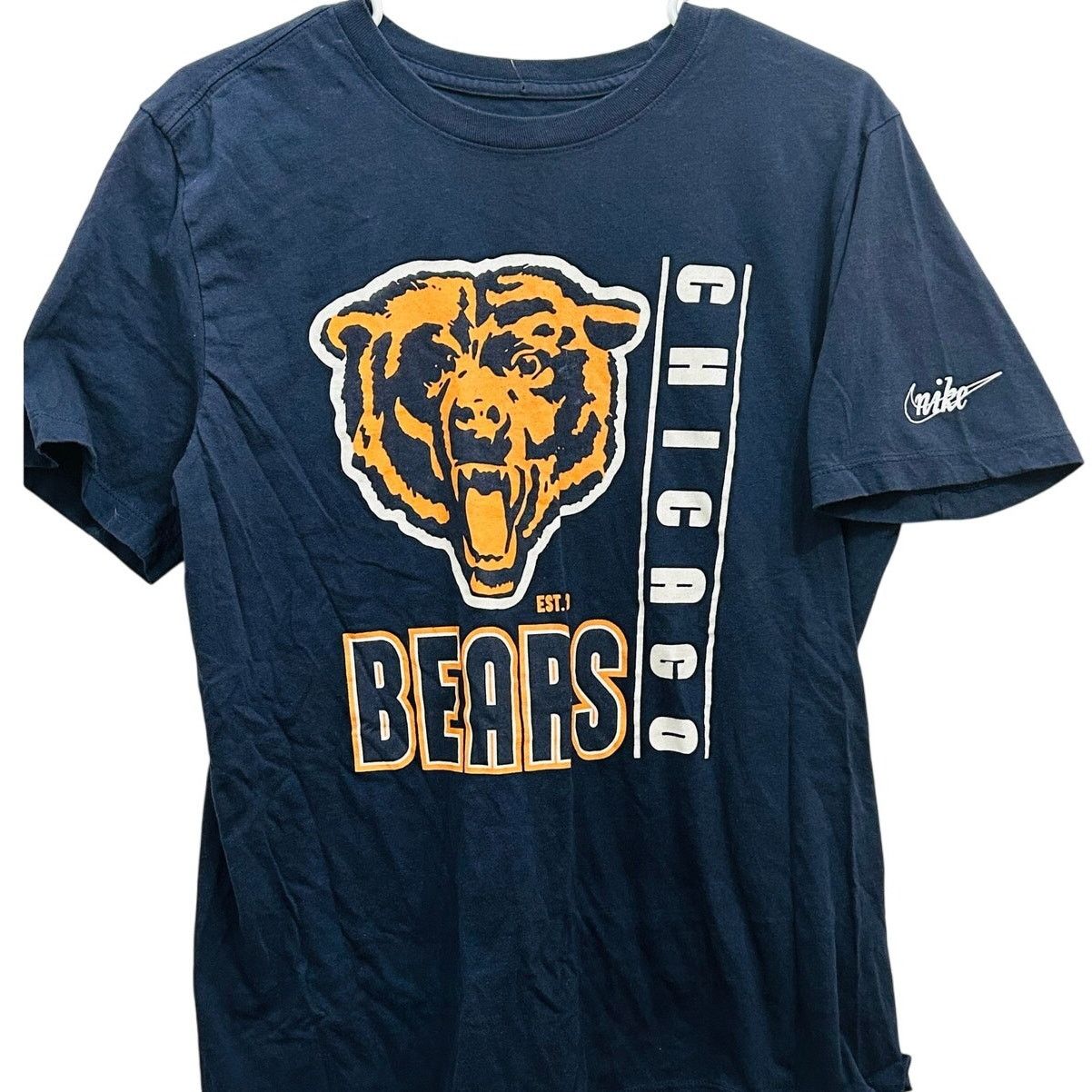 Nike Nike Chicago Bears NFL Graphic Logo The Nike Tee Size M Size US M / EU 48-50 / 2 - 1 Thumbnail