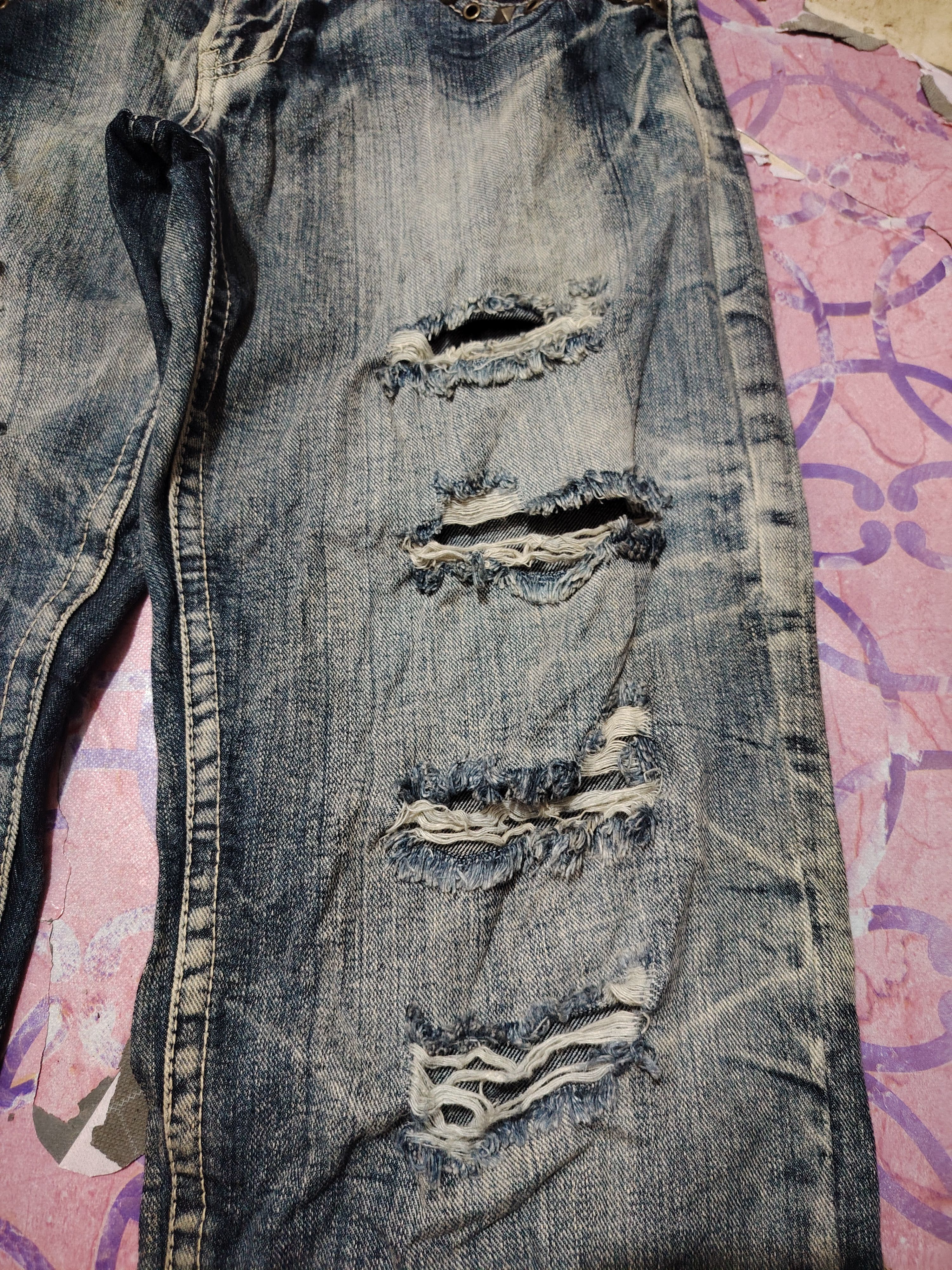 Who Decides War Japanese original Jeans Mudwash Rusty Distressed Jeans Size US 33 - 3 Thumbnail