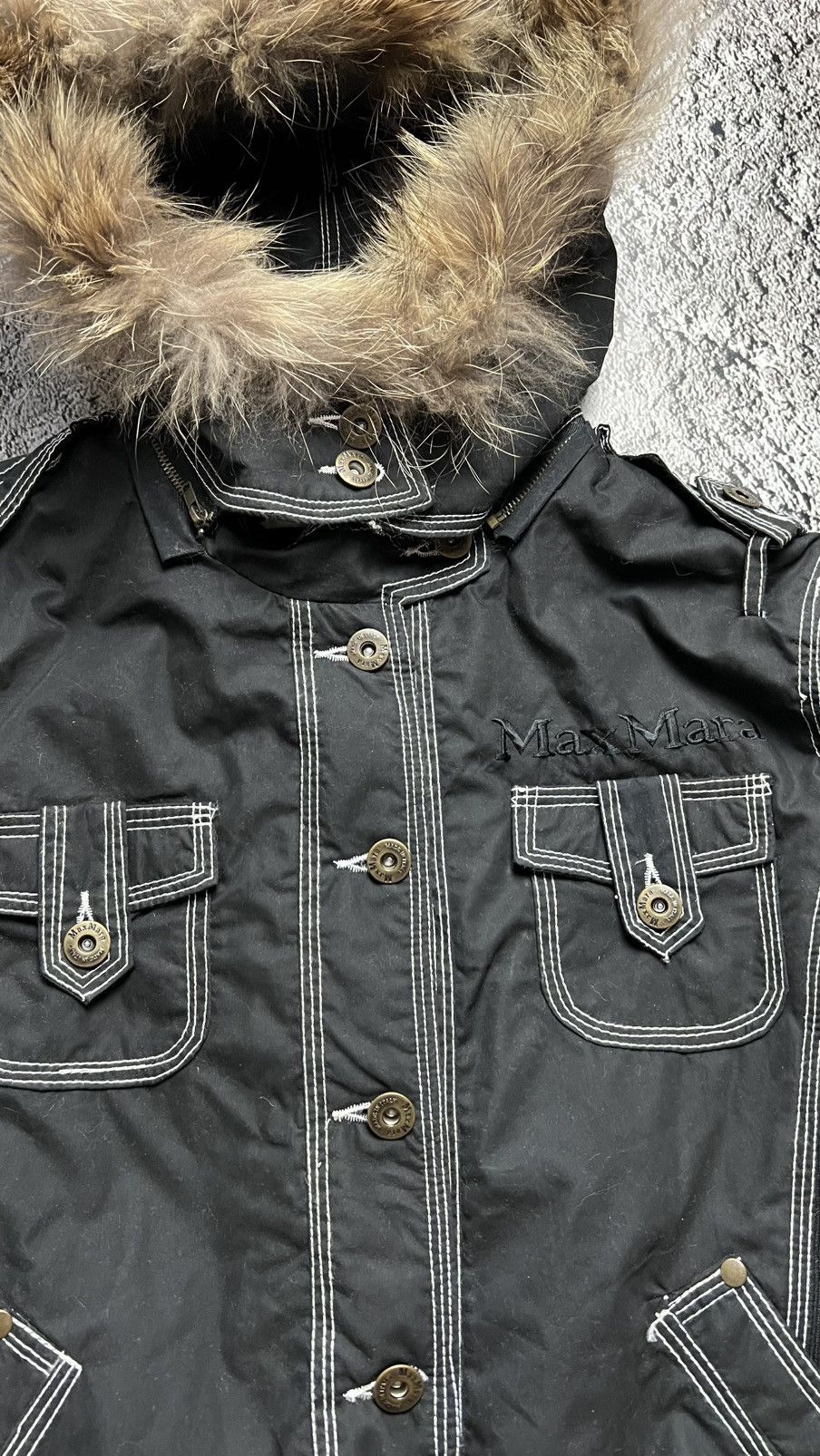 Max Mara Y2K vintage Max Mara fur hooded jacket Size XL / US 12-14 / IT 48-50 - 3 Thumbnail