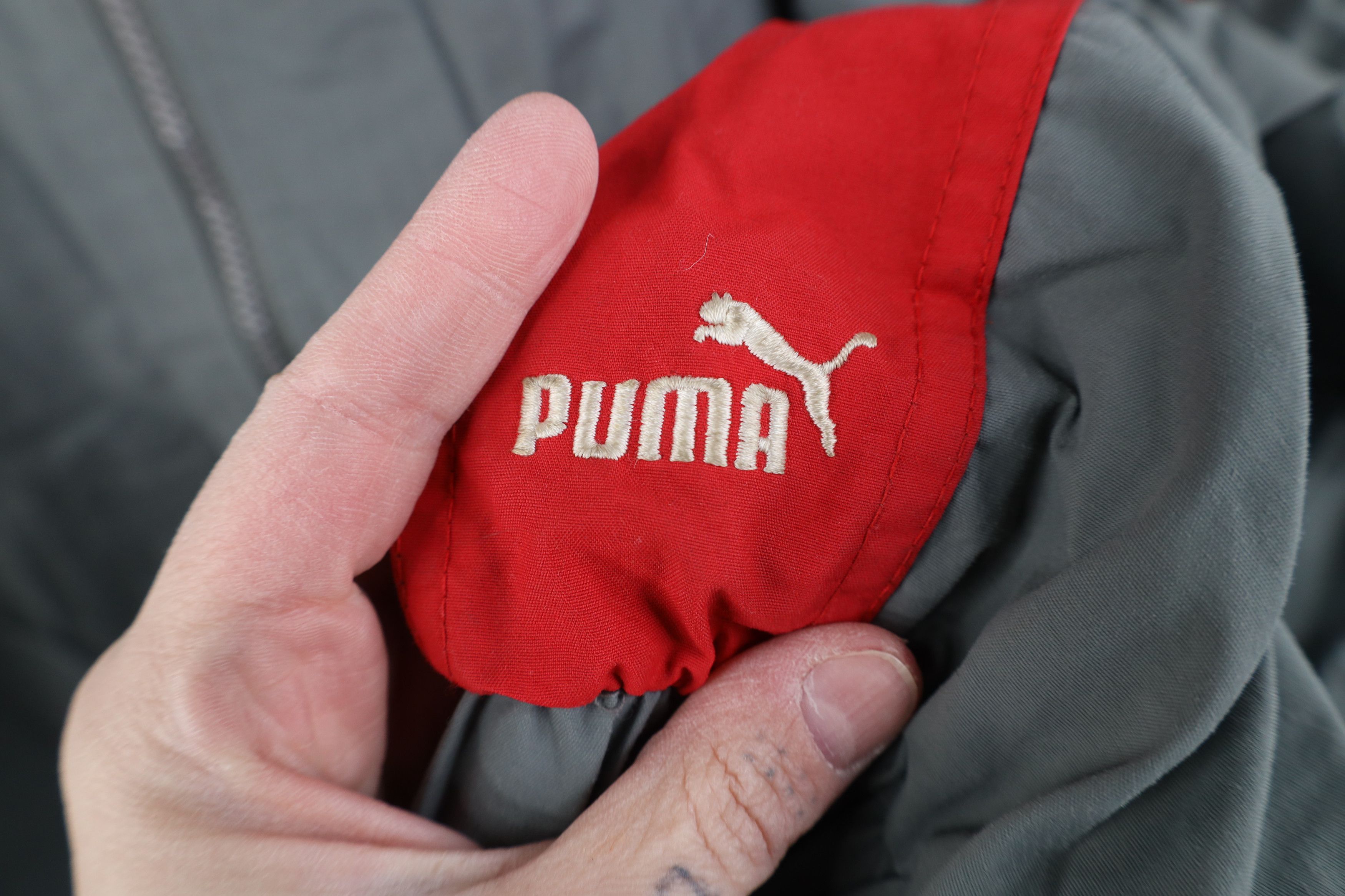 Puma Vintage 90s Puma Red Wings Hockey Hooded Windbreaker Jacket Size US XL / EU 56 / 4 - 6 Thumbnail