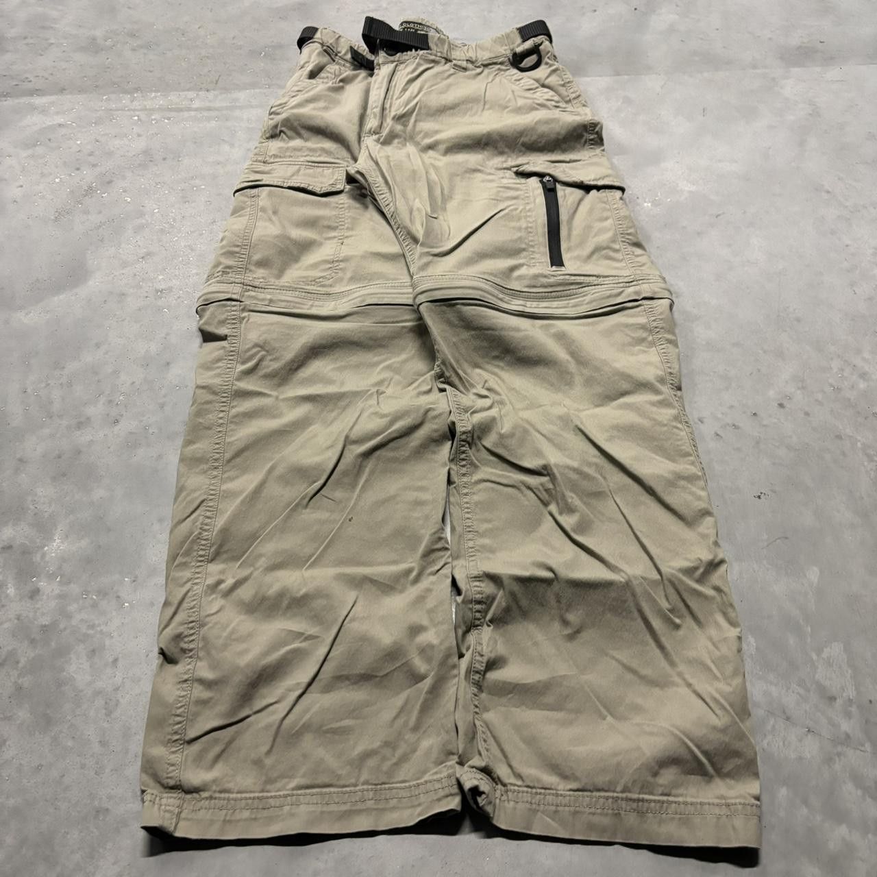 Japanese Brand × Vintage Crazy Vintage Y2K/2000s Baggy Khaki Tan Skater Utility Cargo Pants/Shorts! Size US 34 / EU 50 - 3 Thumbnail