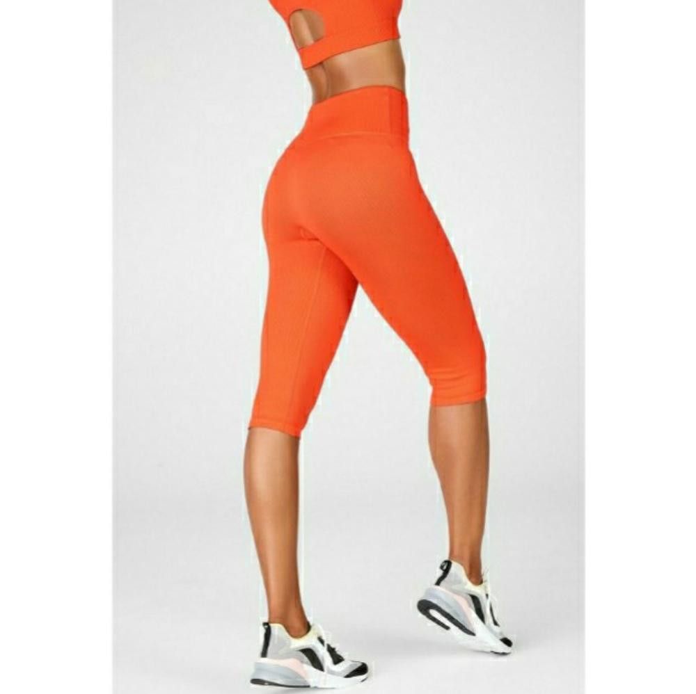 Fabletics Orange Ribbed Fabletics High Waisted Capri Size 25" / US 0 / IT 36 - 4 Thumbnail