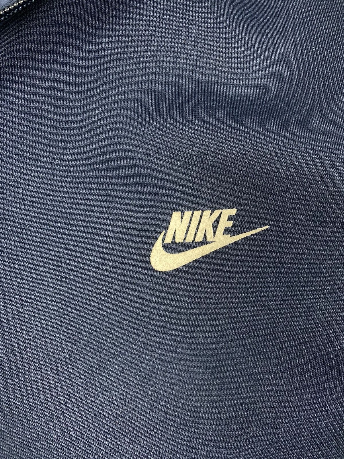 Nike Vintage Nike Athletic Track Jacket Full Zip Up Y2K Workout Size US L / EU 52-54 / 3 - 6 Thumbnail