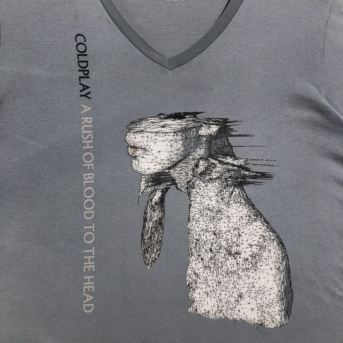 Band Tees 🔥Accept Binding Offer🔥Coldplay . A Rush Of Blood To The Head Size US M / EU 48-50 / 2 - 3 Thumbnail