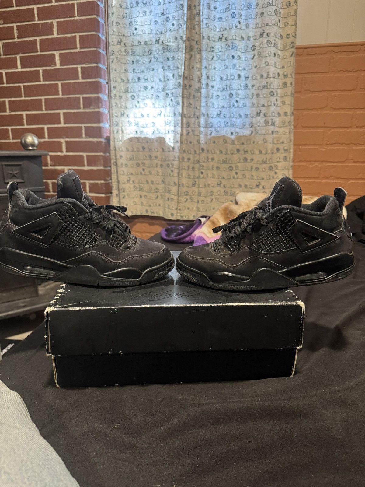 Jordan Brand Retro Jordan 4 Black Cat Size US 10 / EU 43 - 3 Thumbnail