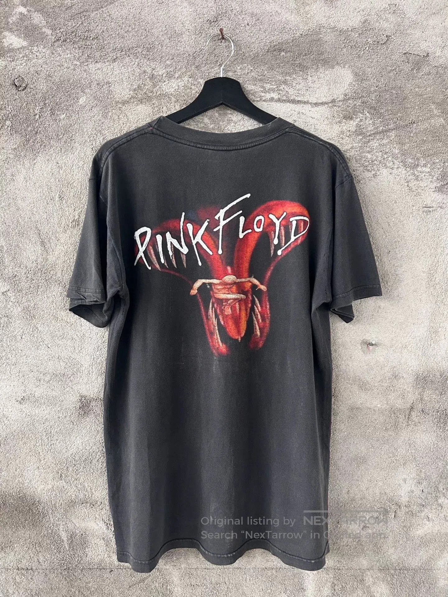 Vintage Vintage Pink Floyd 90s Band Tee. Size US M / EU 48-50 / 2 - 3 Thumbnail