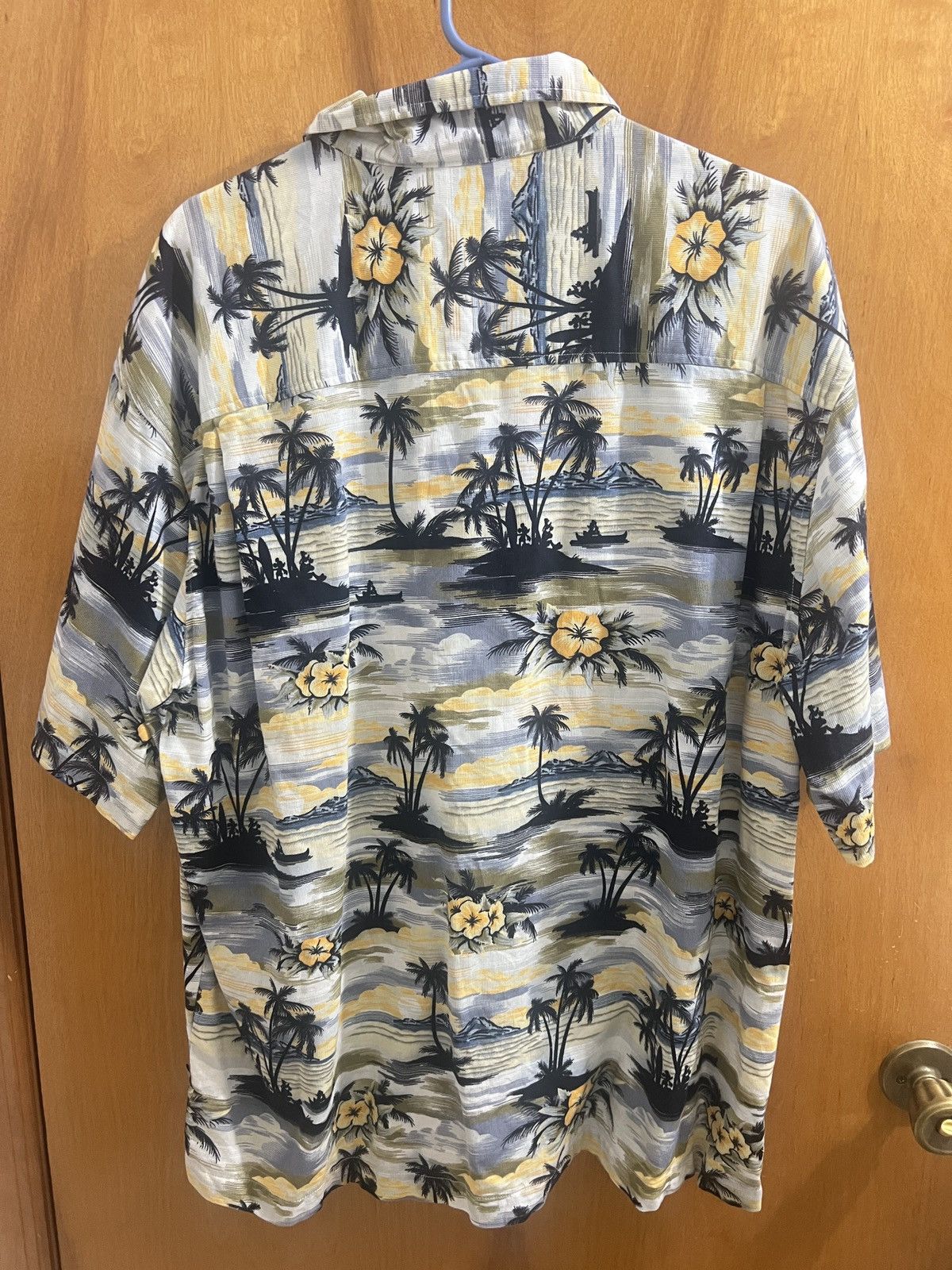 Disney × Vintage Disney Hawaiian camp button up shirt Size US XL / EU 56 / 4 - 2 Thumbnail