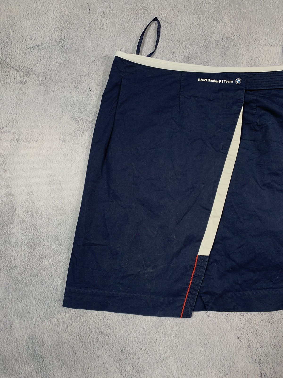 BMW Vintage Y2K BMW Sauber F1 Team racing mini skirt formula 1 M Size 30" / US 8 / IT 44 - 2 Thumbnail