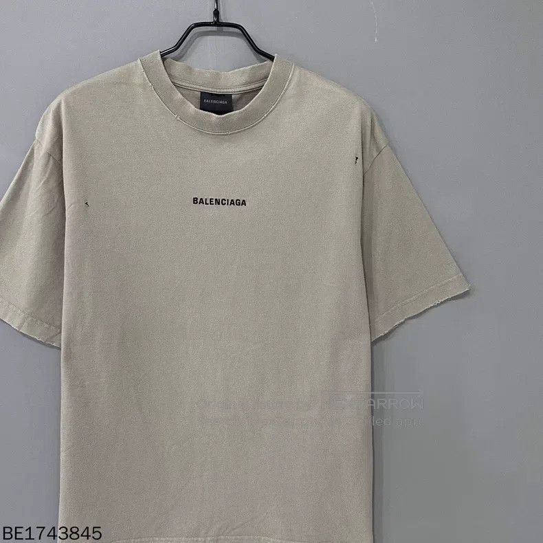 Balenciaga Balenciaga Front and back embroidered logo short-sleeve Size US XS / EU 42 / 0 - 3 Thumbnail
