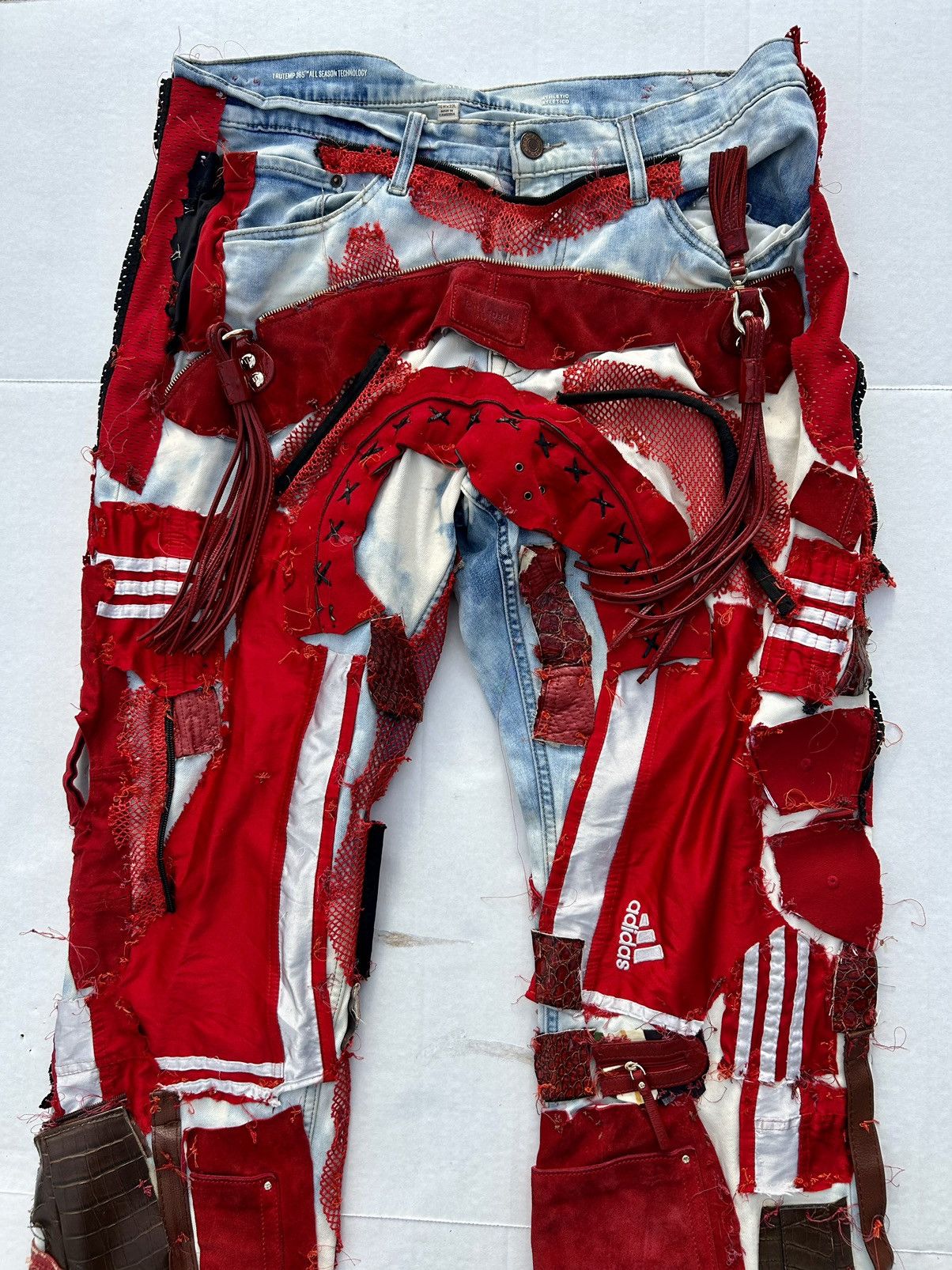 Other “Red Racers“ #2 Size US 34 / EU 50 - 2 Thumbnail