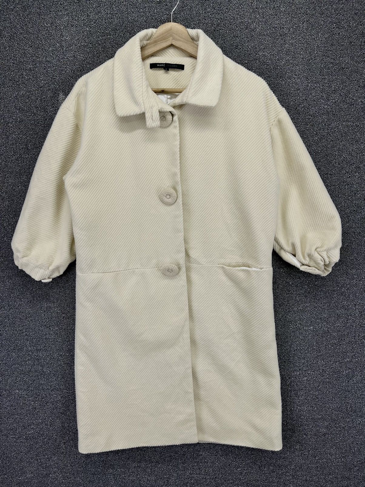 Marc Jacobs Vintage Marc Jacobs Button Up Wool Long Jacket Size XS / US 0-2 / IT 36-38 - 1 Thumbnail