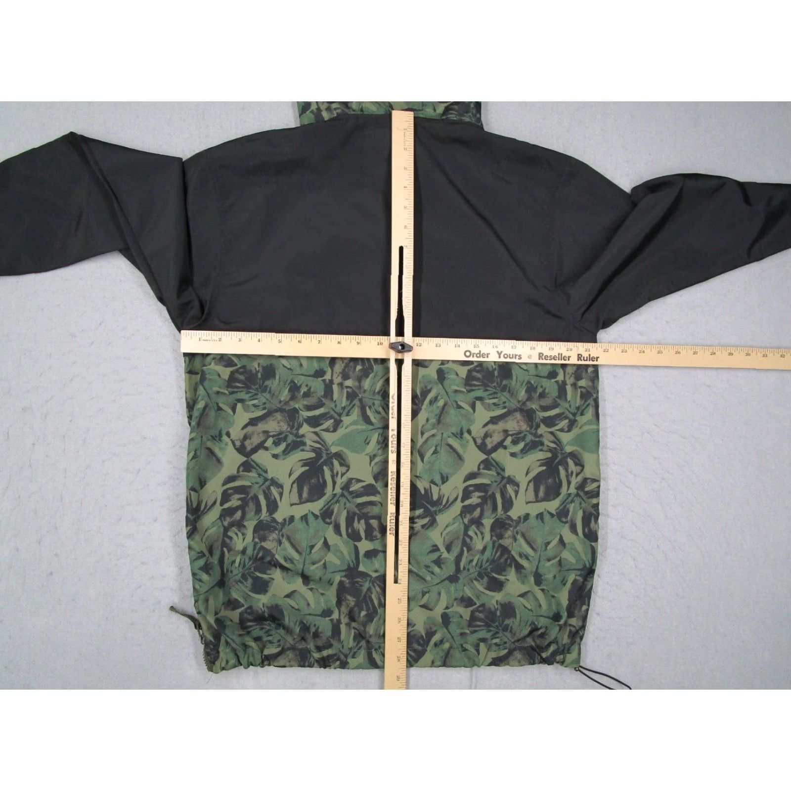 RVCA RVCA Jacket Mens Medium Green Camo 1/4 Zip Windbreaker Pullover Anorak Skate Size US M / EU 48-50 / 2 - 7 Thumbnail