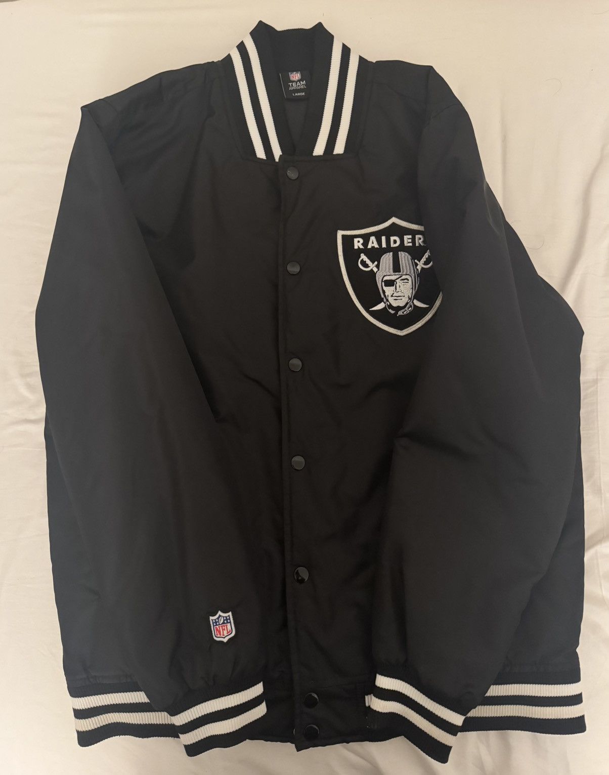 NFL Raiders Vintage Bomber Jacket Size US L / EU 52-54 / 3 - 6 Thumbnail