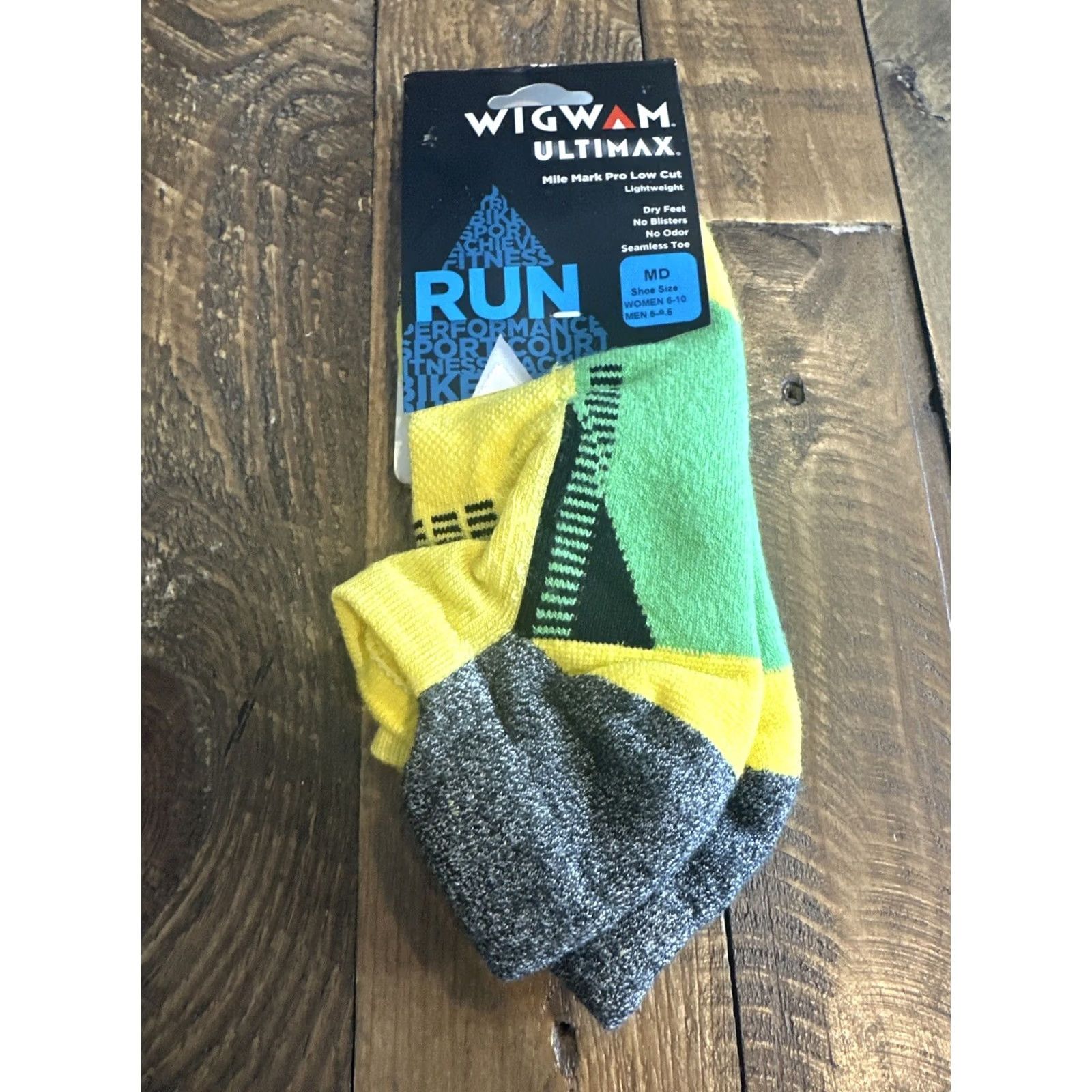 Vintage WIGWAM Run Pro Low Cut Socks Men M Black Solid Mid Calf Crew 5 Pairs All Seasons Machine Washable Wool Cotton Blend Brand New Size ONE SIZE - 2 Thumbnail