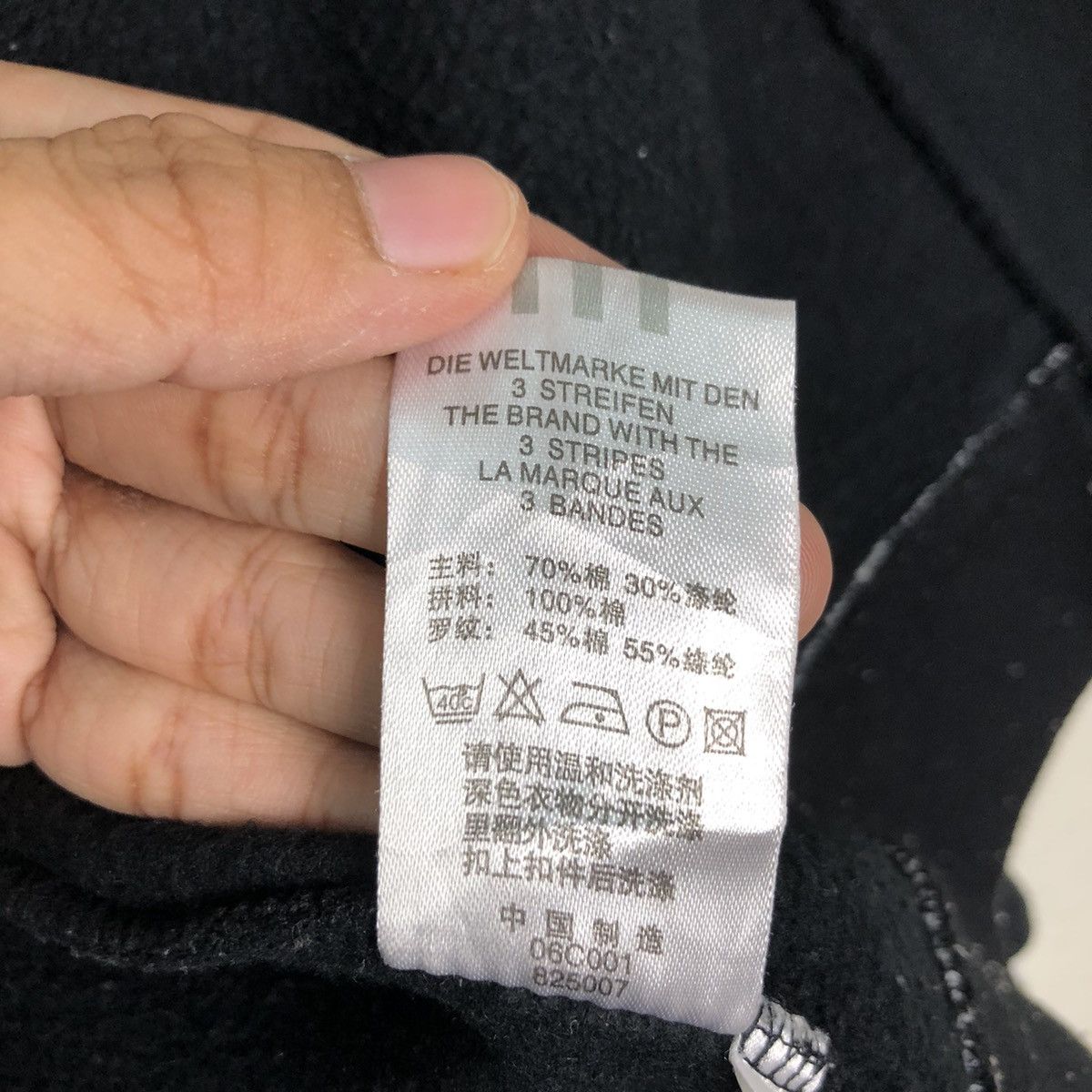 Adidas × Japanese Brand Adidas hoodie sweater jacket rare casual design small Size US S / EU 44-46 / 1 - 21 Thumbnail