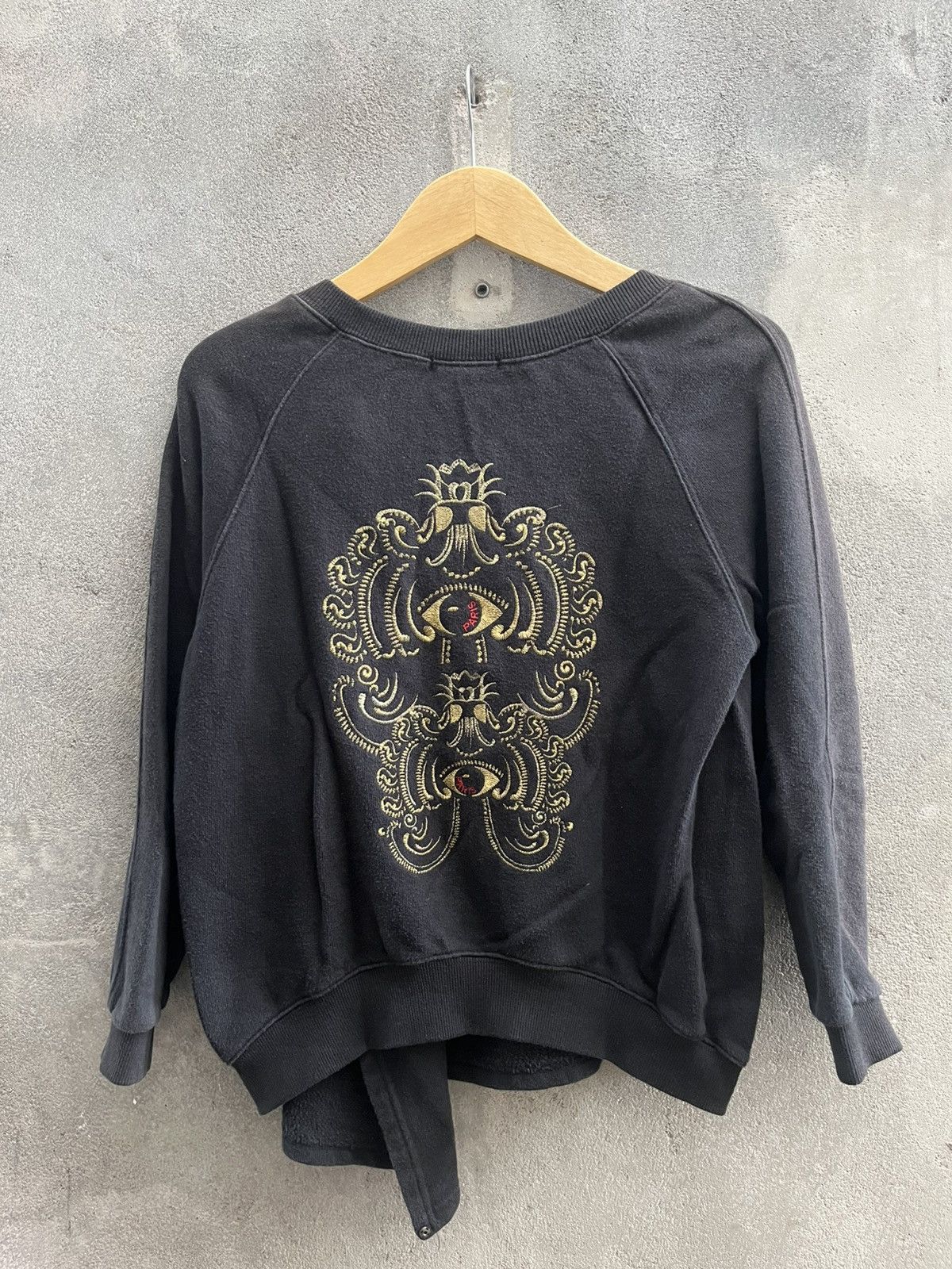 Beauty Beast × Japanese Brand × KMRii 2000s Nylon -Dark Aesthetic Gold Embroidery Eye Ghotic Style Size US M / EU 48-50 / 2 - 2 Thumbnail