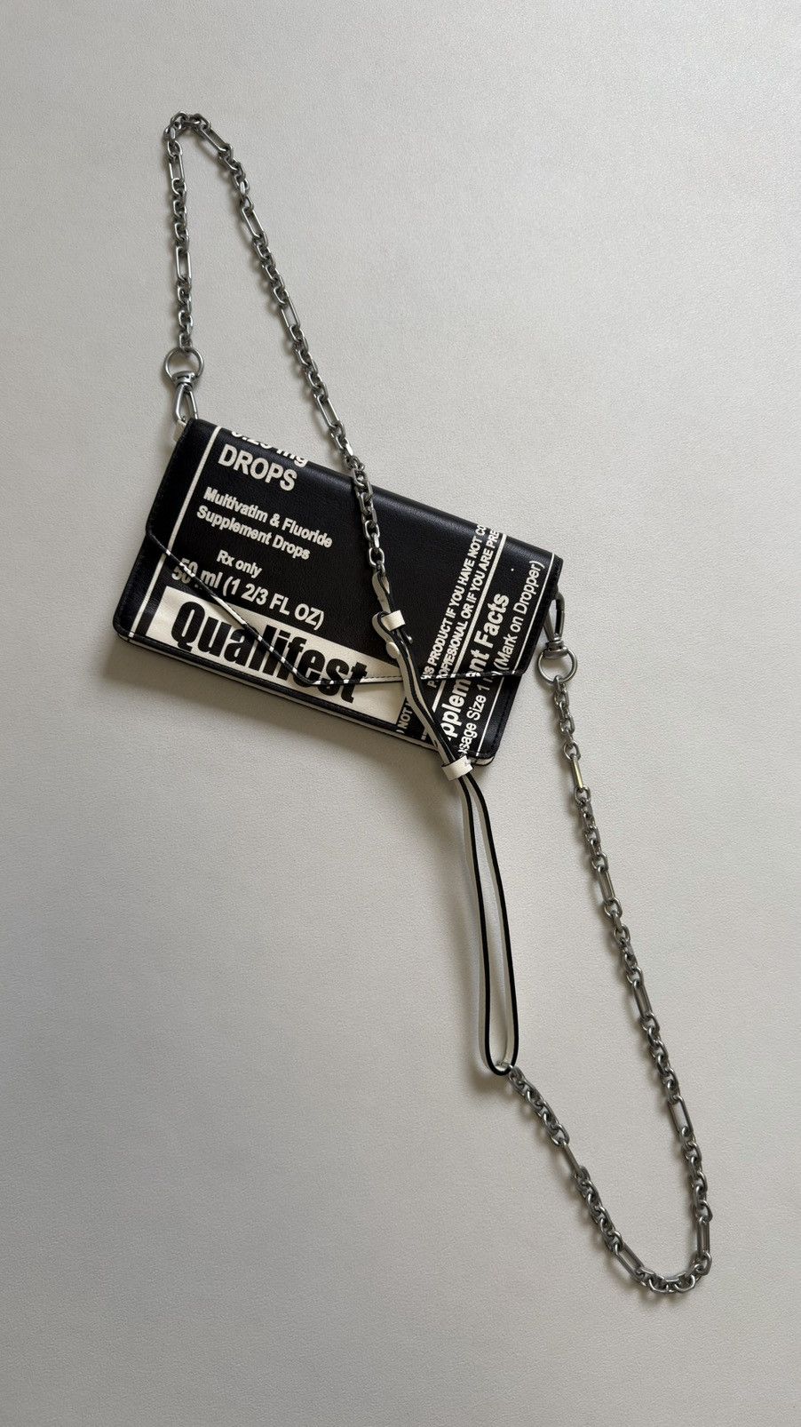 Maison Margiela A/W 18 ‘Vitamin Supplements’ Print Mini Hand Bag Size ONE SIZE - 7 Thumbnail