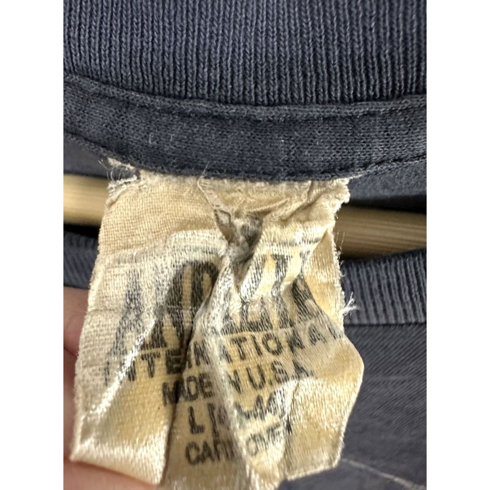 Thrasher VTG Andazia T-Shirt Black L Grunge Thrashed Faded Distressed Worn Wip Workwear Mens Shirt 90s Style Vintage MC Escher Drawing Hands Gradient Sun Fade Size US L / EU 52-54 / 3 - 3 Thumbnail