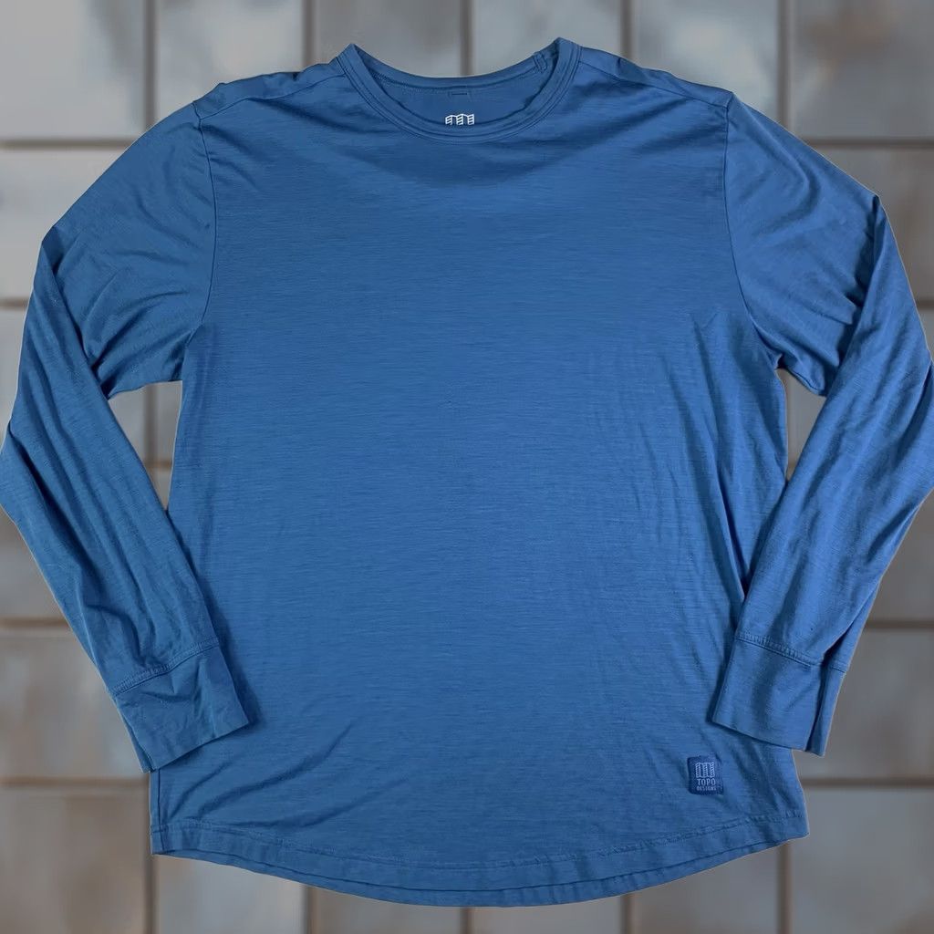 Topo Designs Topo Designs Long Sleeve Crew Neck Shirt Mens XL Blue wool blend (has holes) Size US XL / EU 56 / 4 - 1 Thumbnail