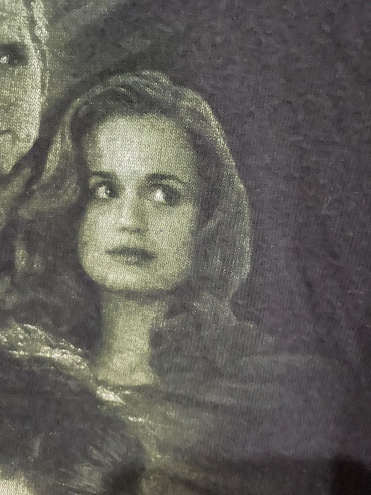 Vintage Rare🔥Twilight Movie Tee Cast Movie Character Tee Size US M / EU 48-50 / 2 - 6 Thumbnail