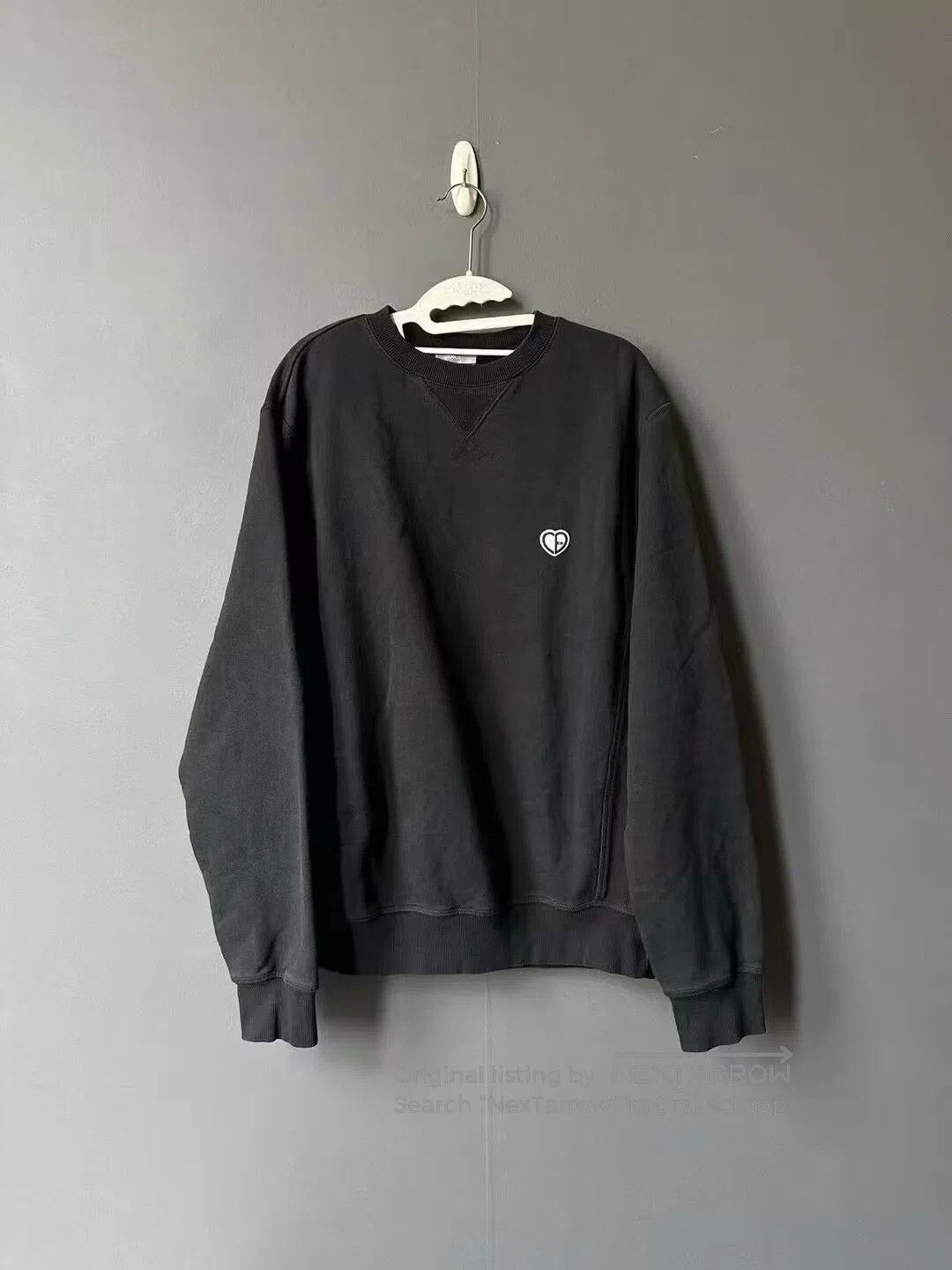 Dior Dior Heart Embroidered Sweatshirt| Size US S / EU 44-46 / 1 - 1 Thumbnail