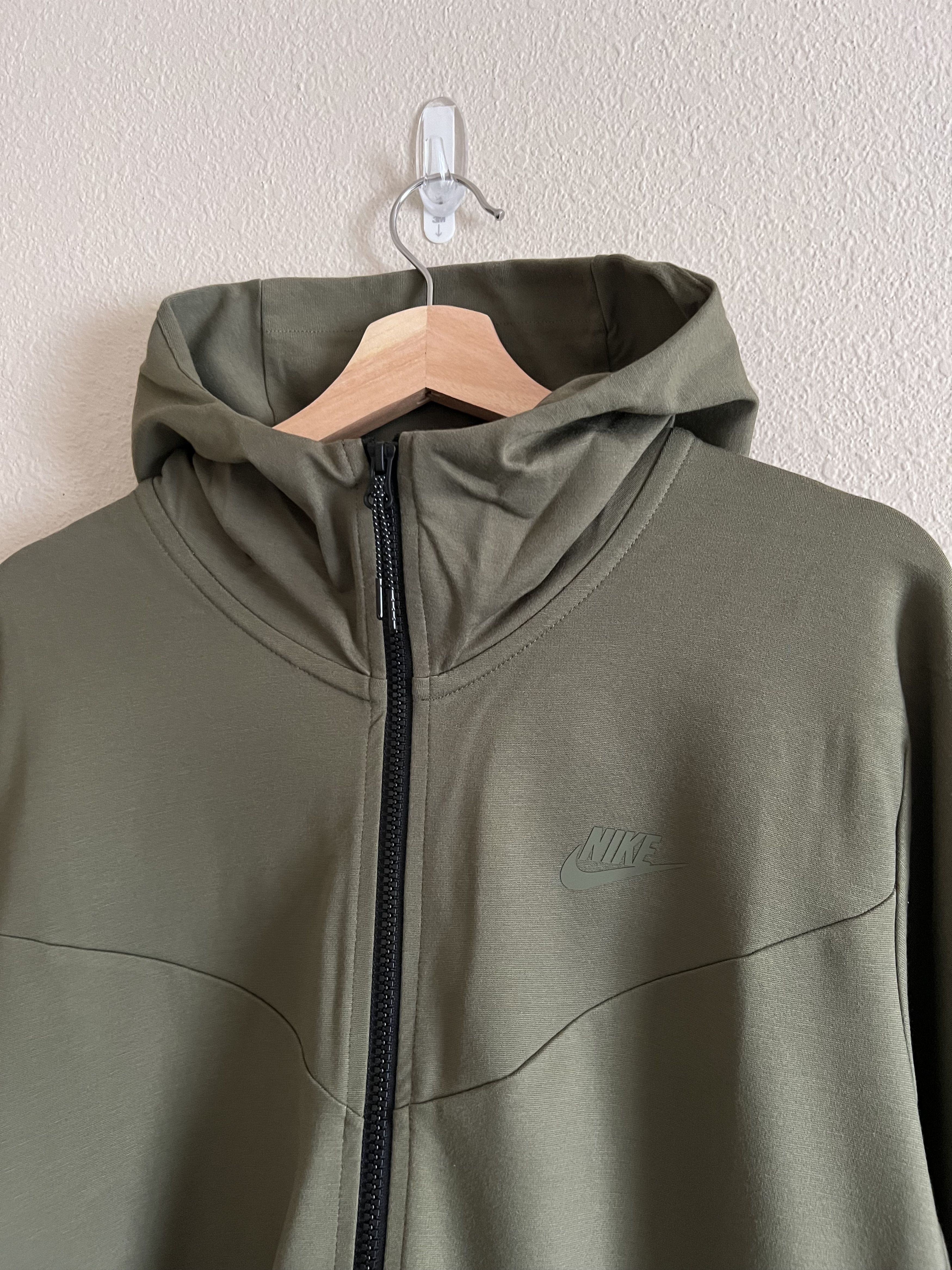 Nike Nike Tech Fleece Full Zip Sweatshirt in Olive Green Size US L / EU 52-54 / 3 - 2 Thumbnail