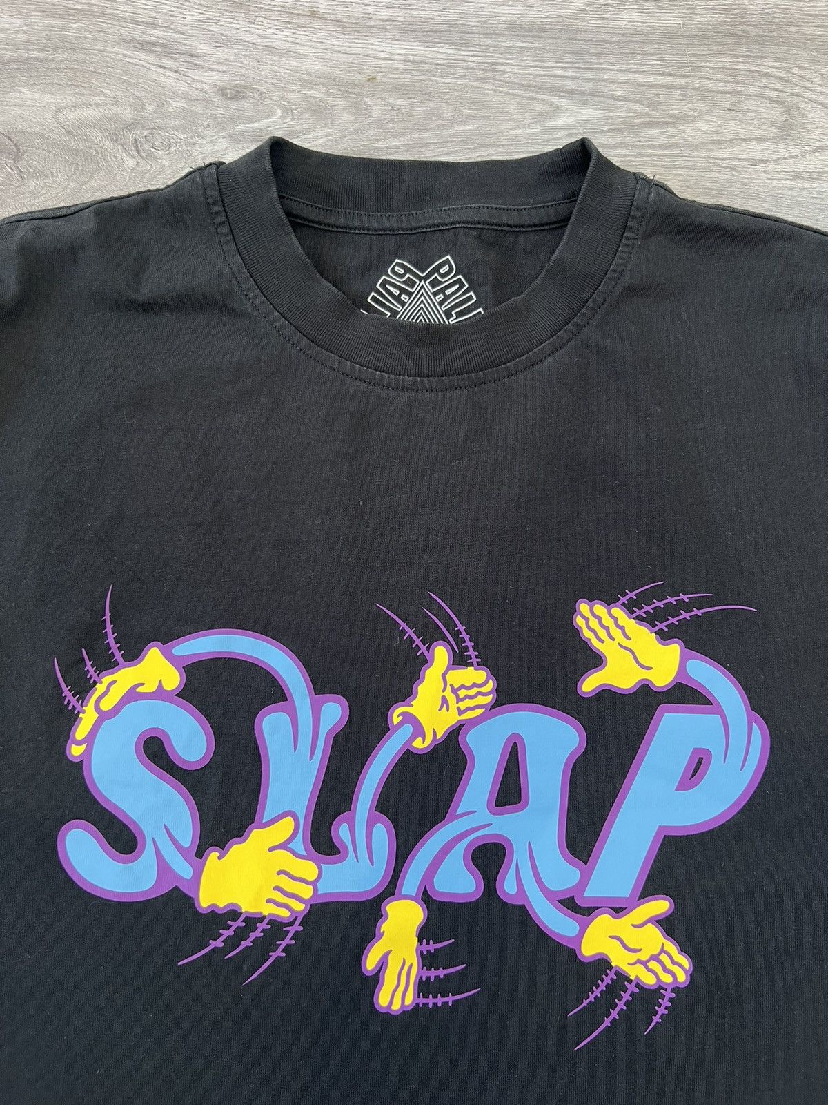 Palace SLAP HANDS PALACE T-SHIRT Size US L / EU 52-54 / 3 - 2 Thumbnail